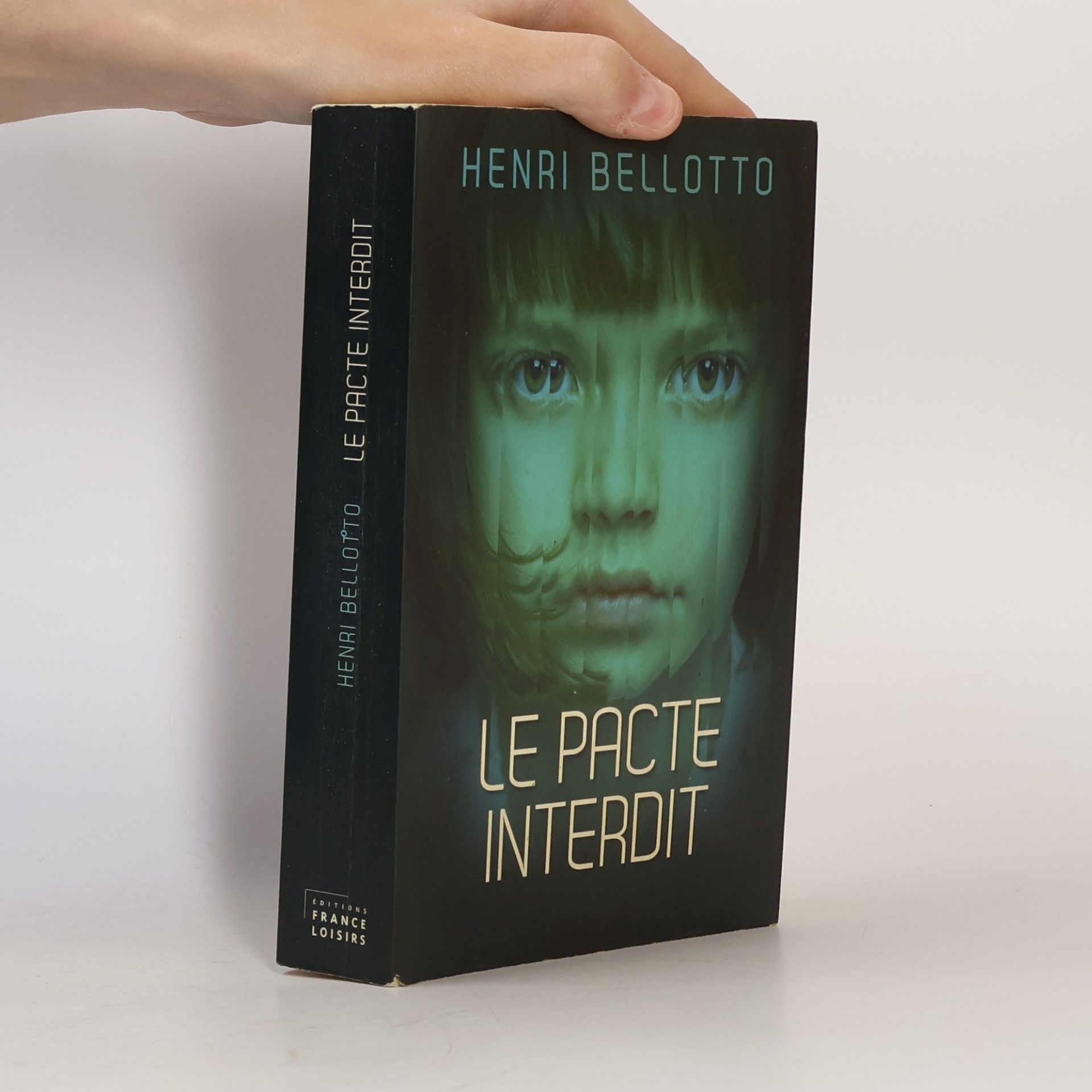 Le pacte interdit