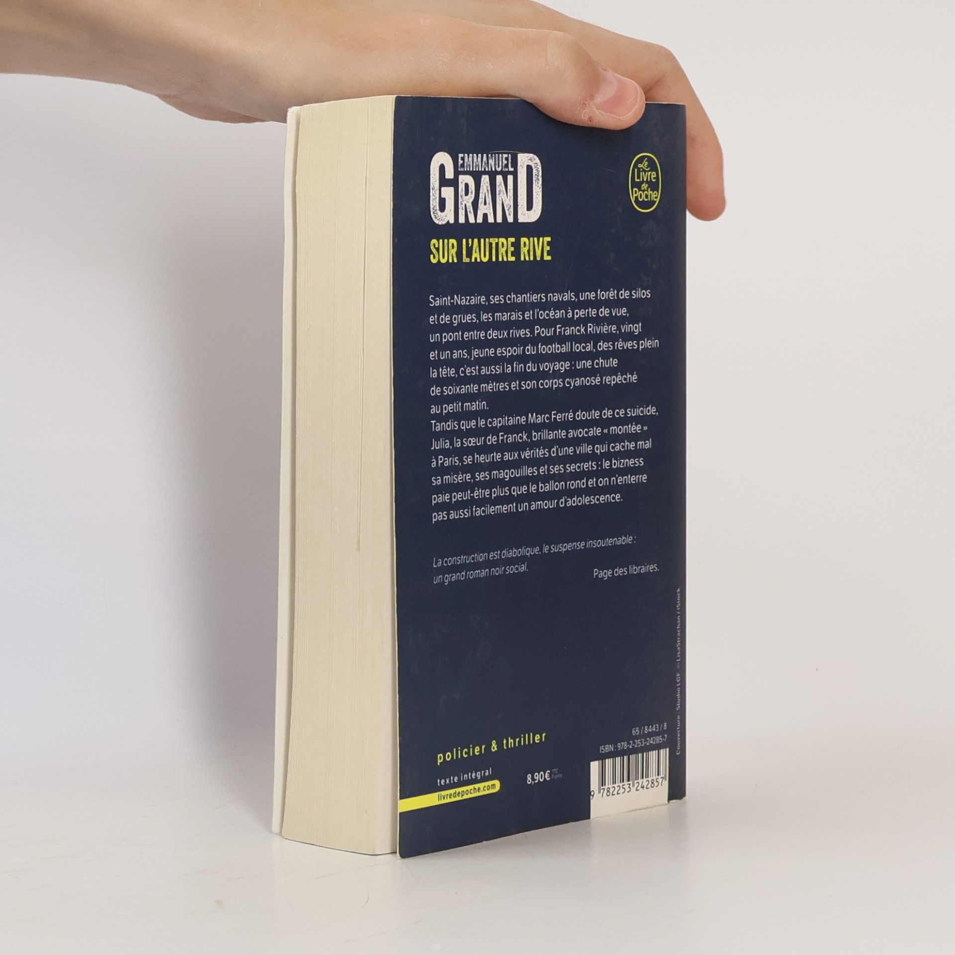 Emmanuel Grand Sur l'autre rive