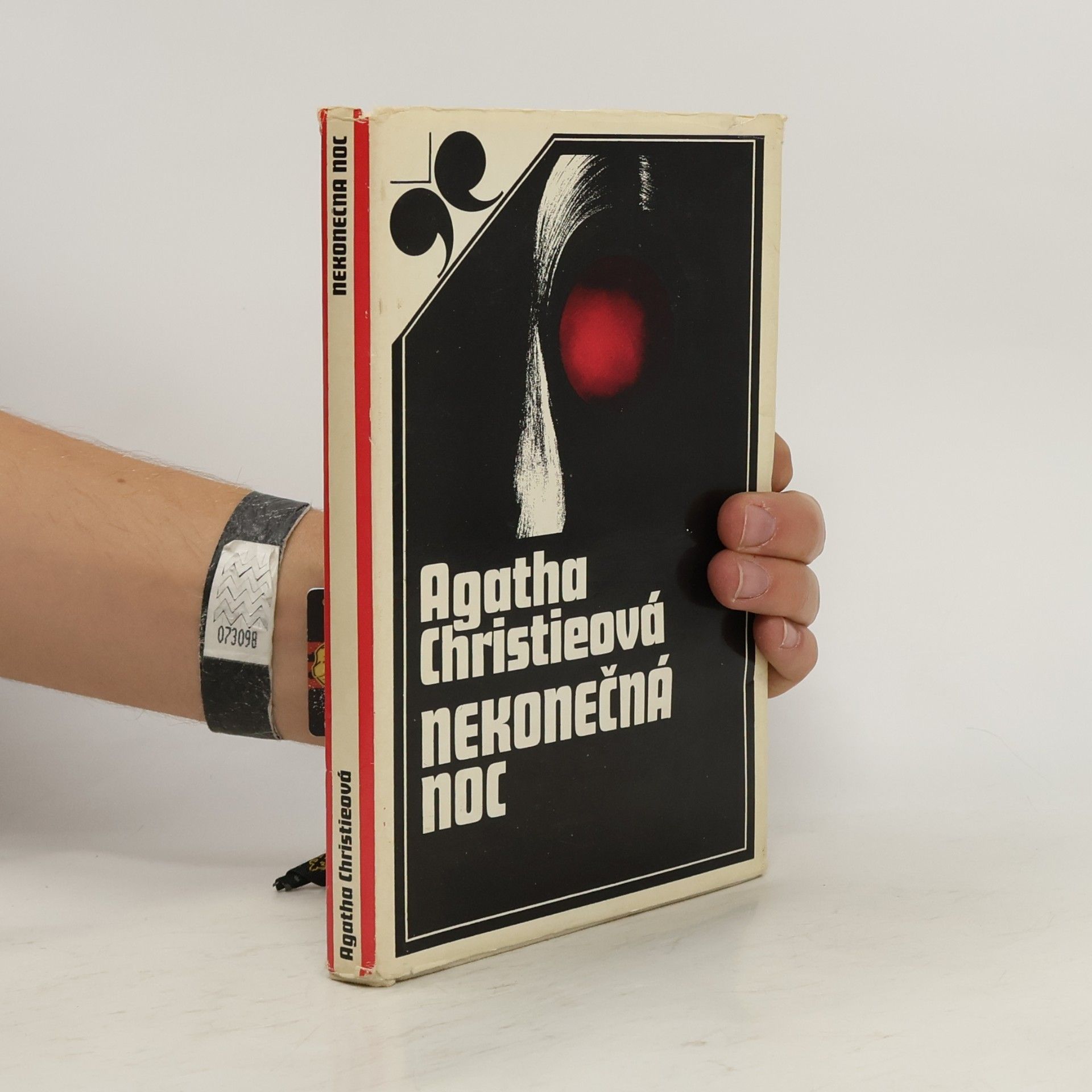 Agatha Christie Nekonečná noc