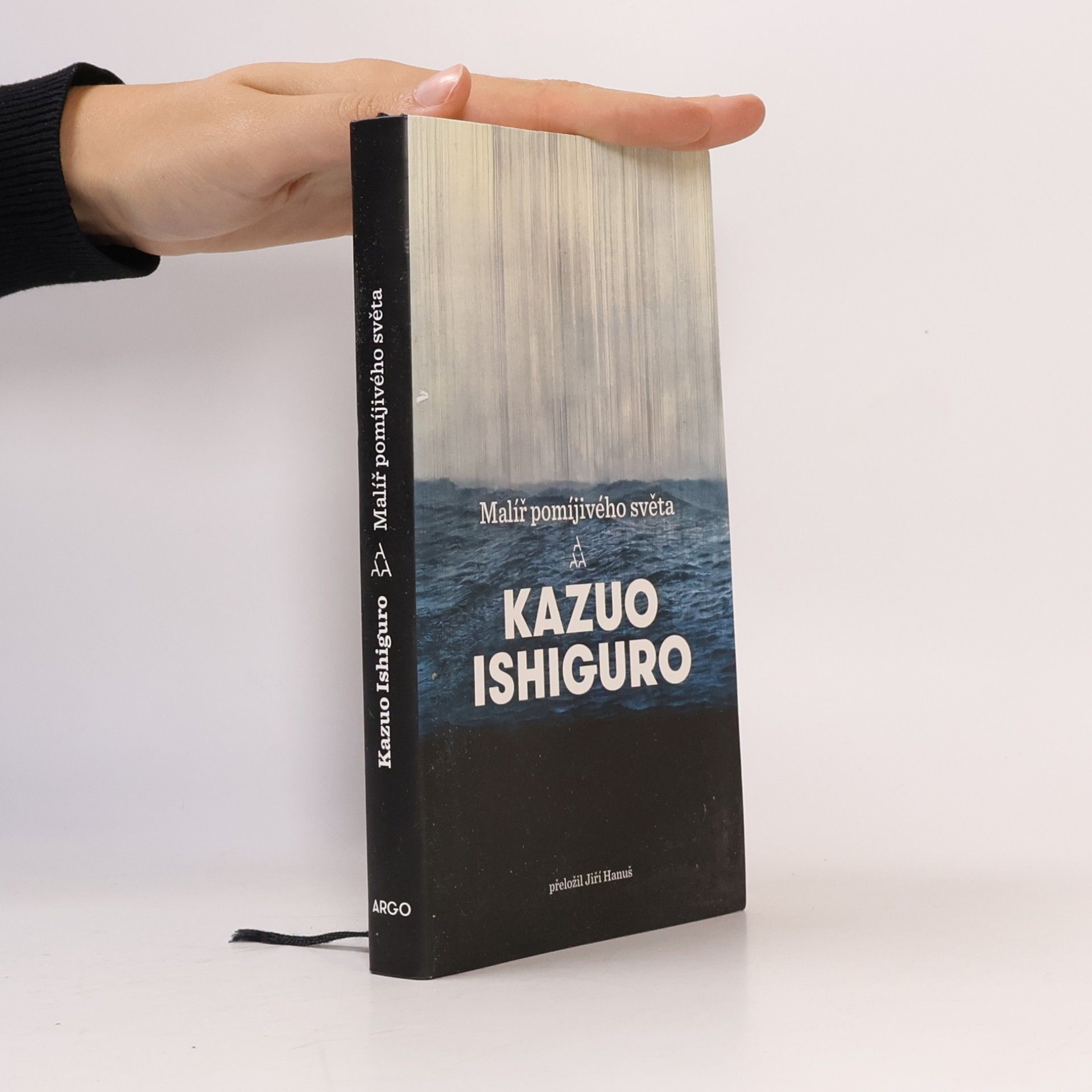 Kazuo Ishiguro Malíř pomíjivého světa