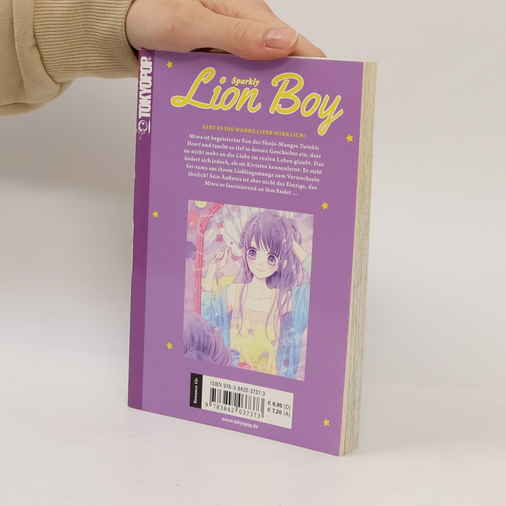 Yōko Maki Sparkly lion boy 2