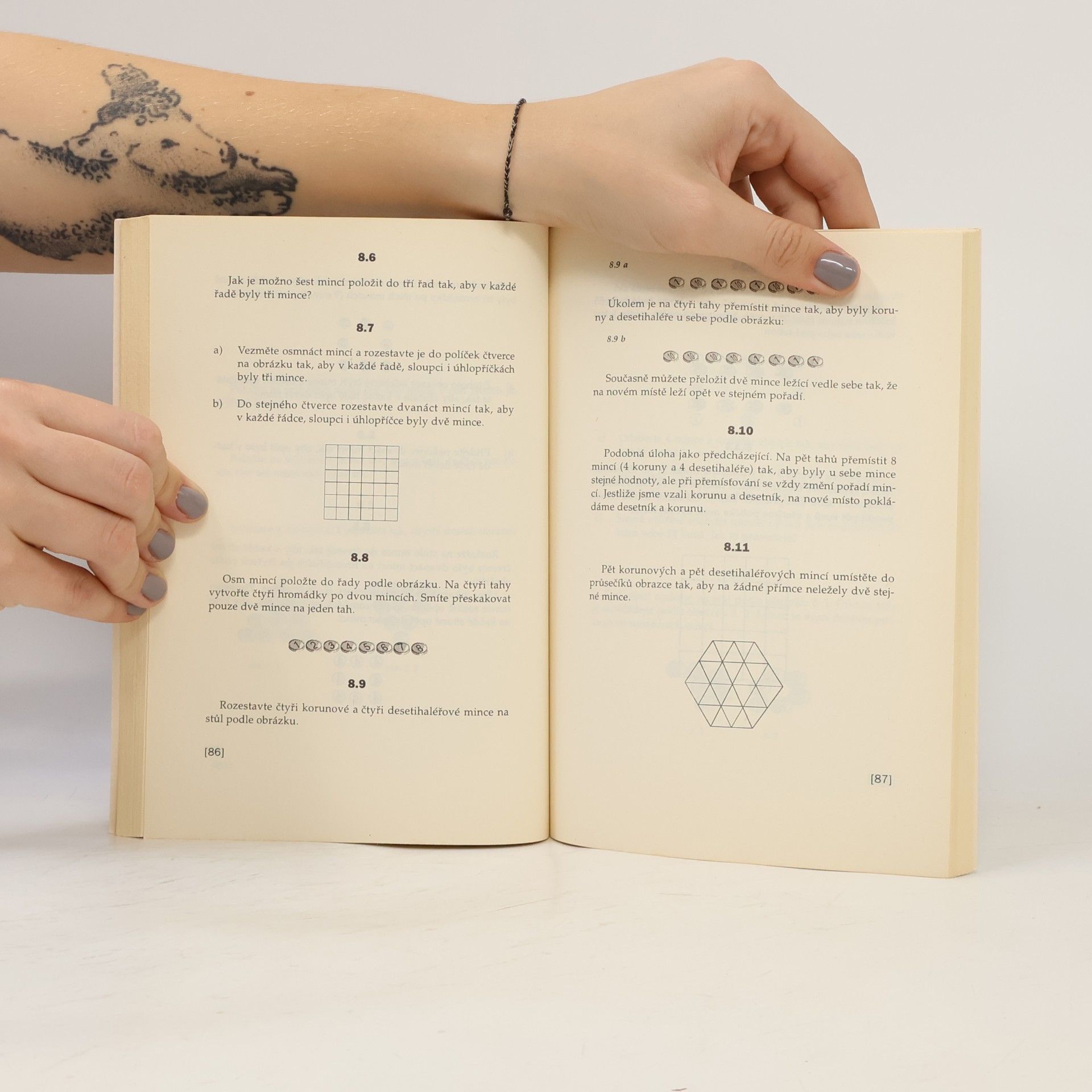 Jiří Loukota Veselá matematika aneb Kouzla, hříčky, hádanky, rébusy, lamohlavy