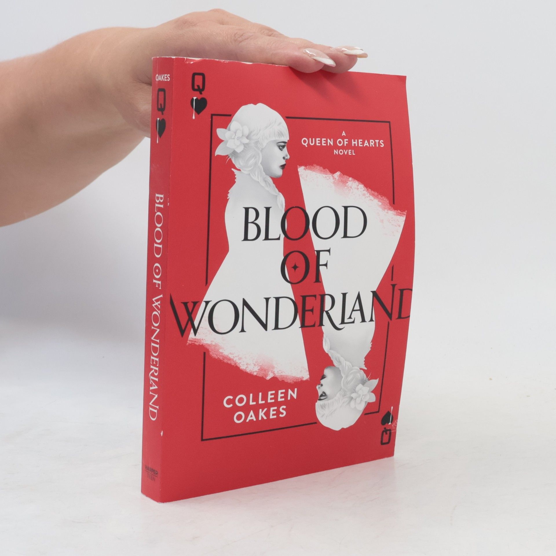 Colleen Oakes Blood of Wonderland