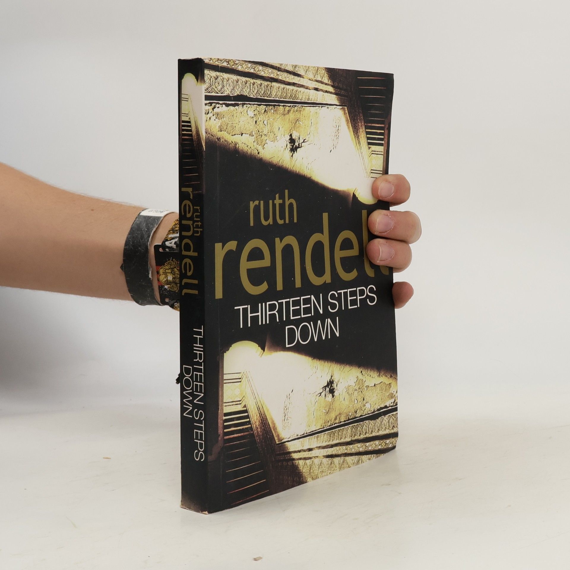 Ruth Rendell Thirteen steps down