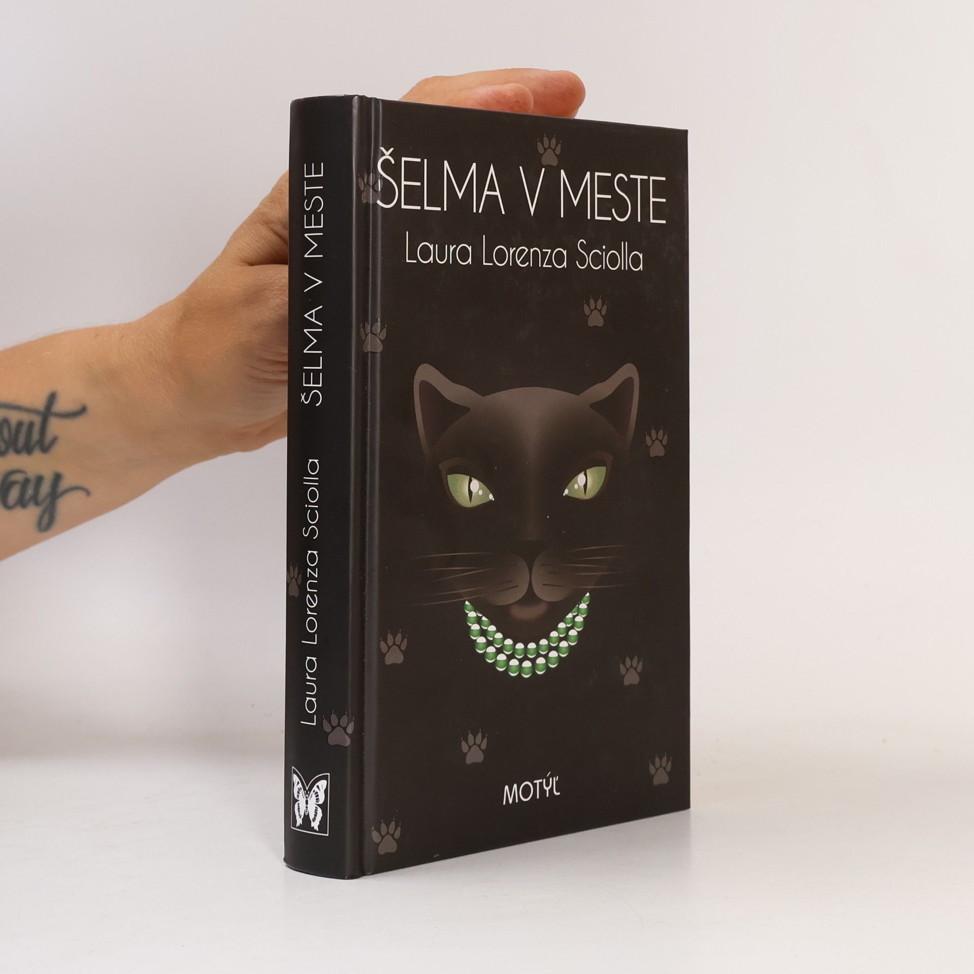 Laura Lorenza Sciolla Šelma v meste