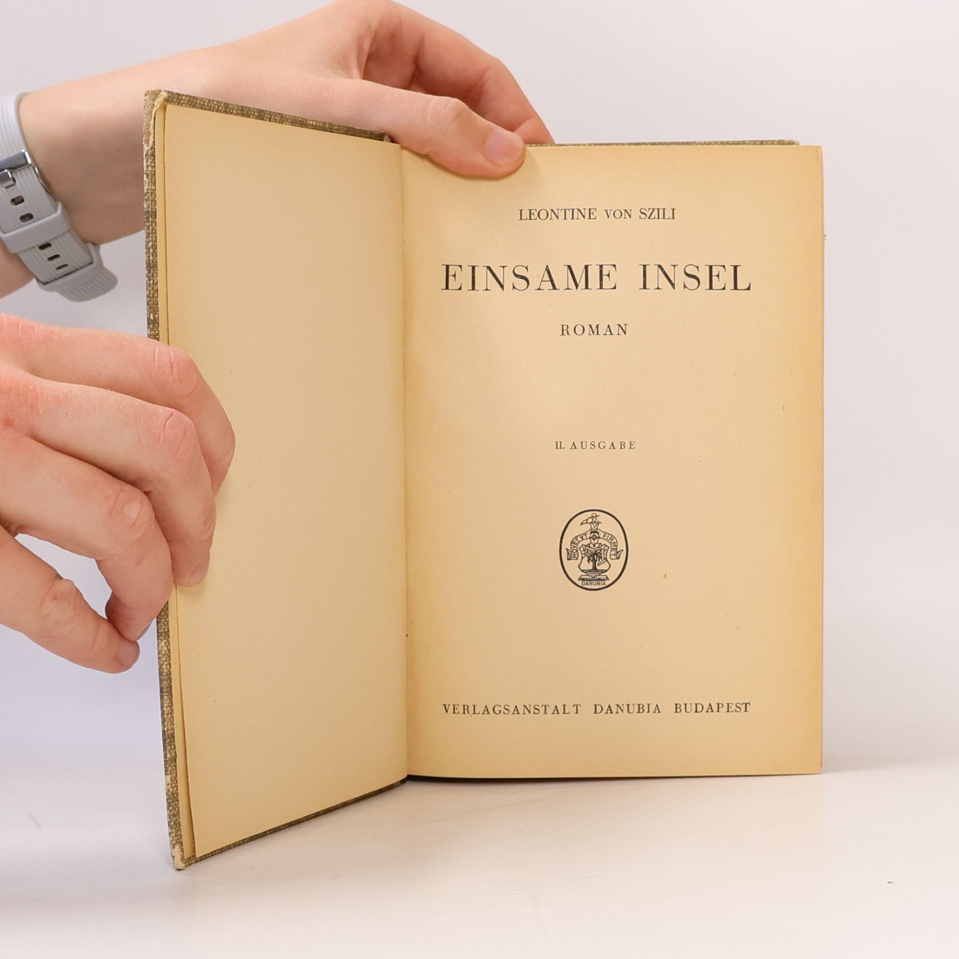 Leontine Von Szili Einsame Insel