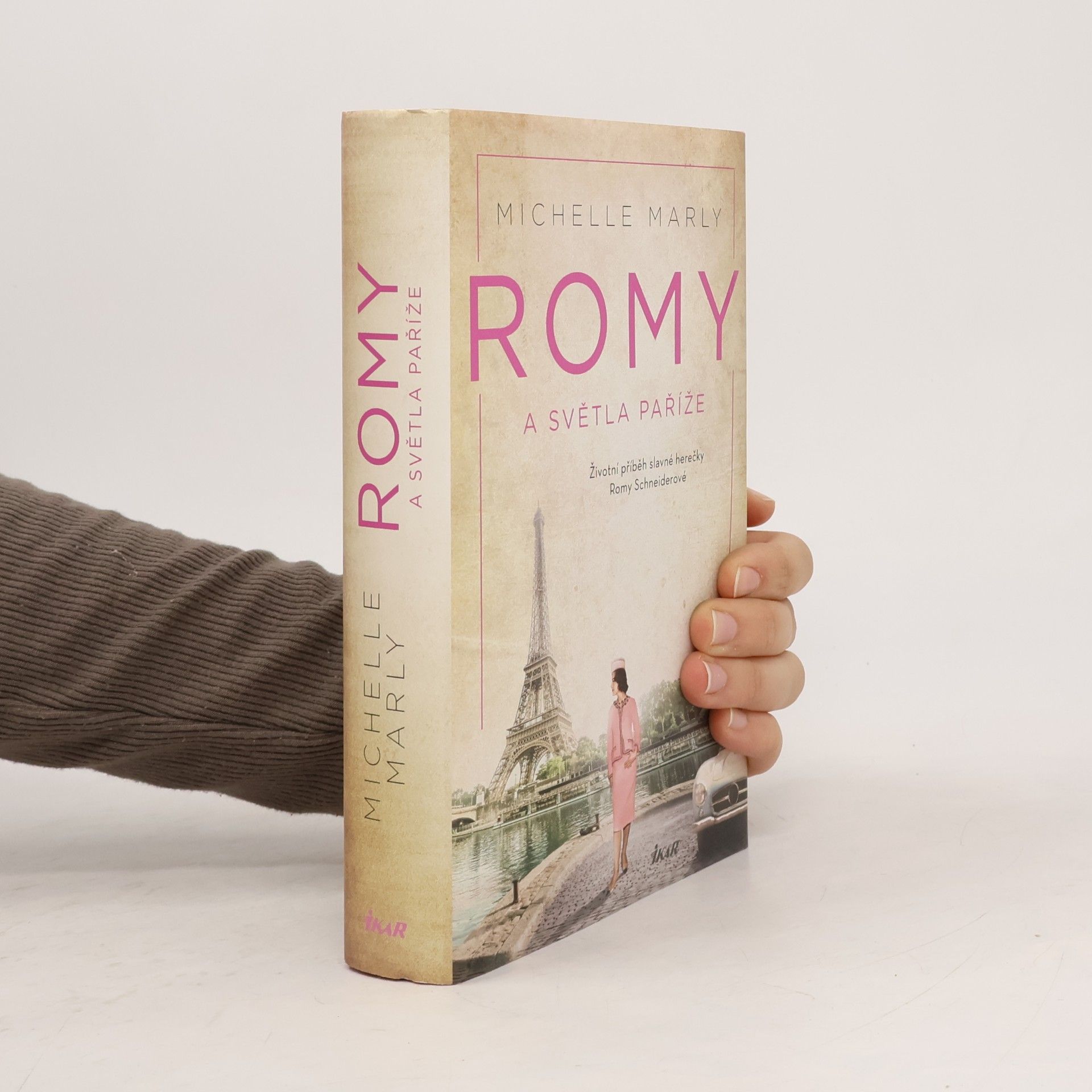 Micaela Jary Romy a světla Paříže