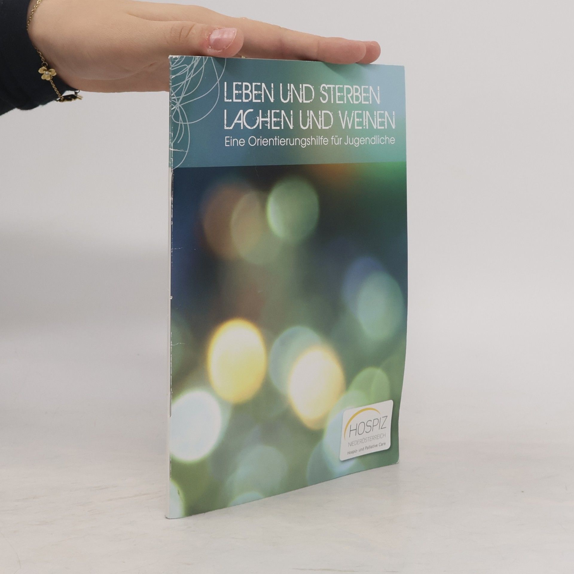 kolektiv Leben und Sterben lachen und Weinen