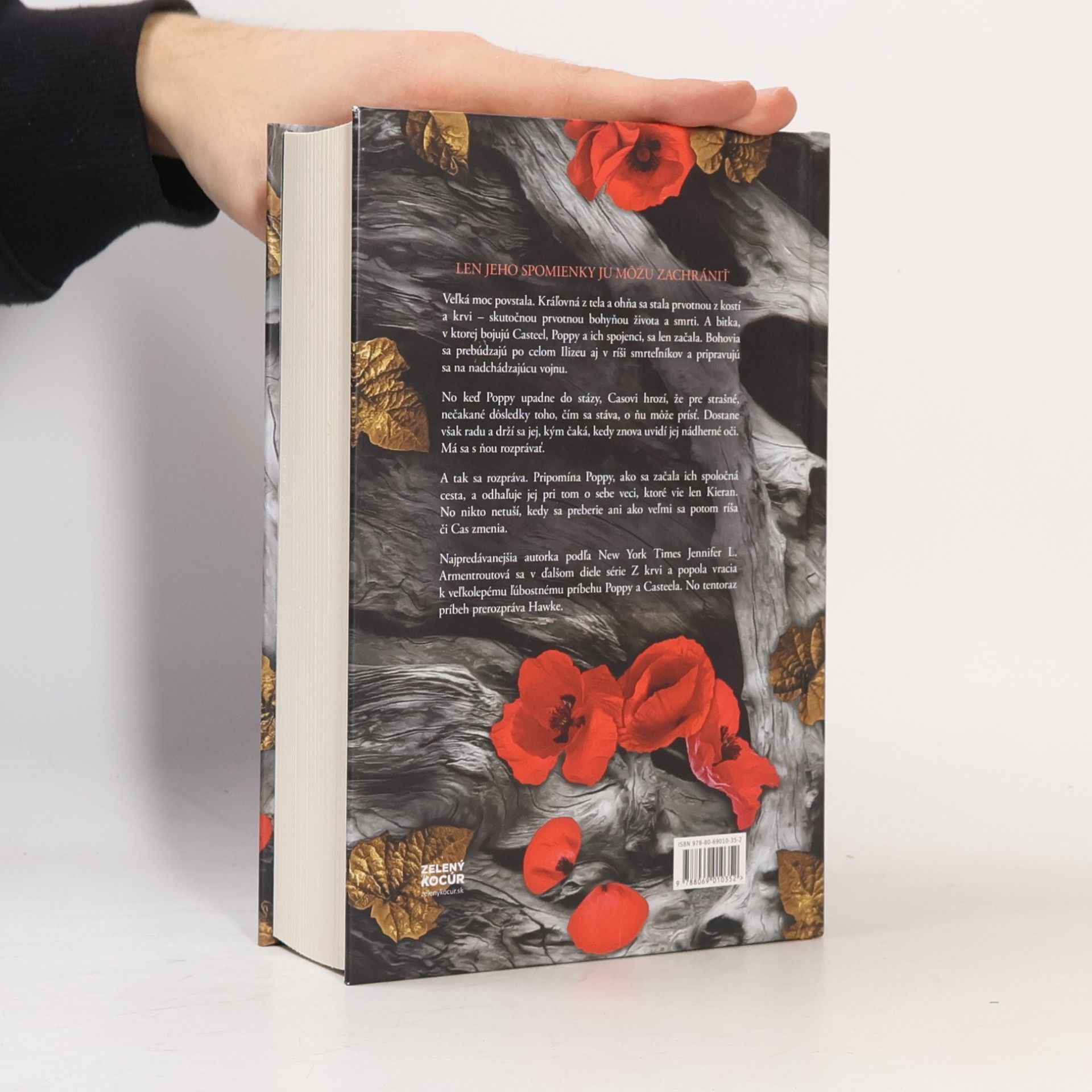 Jennifer L. Armentrout Duša z popola a krvi