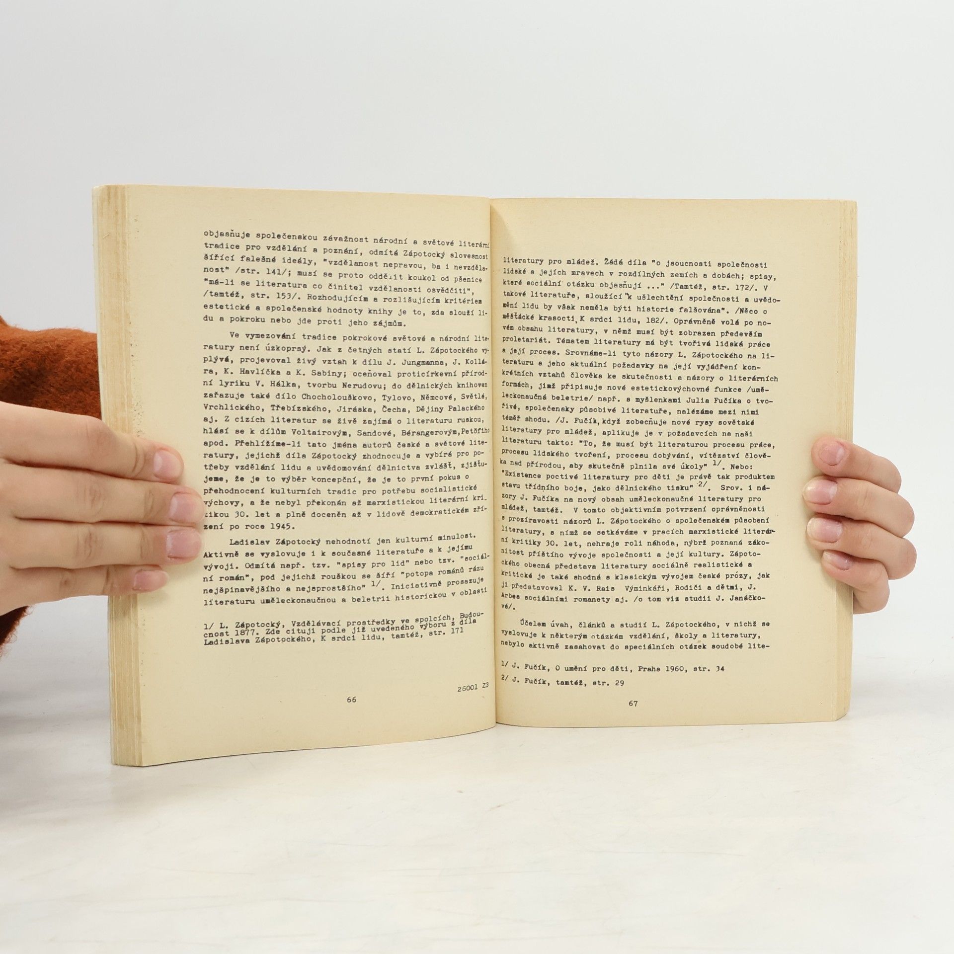 Autorenkollektiv Kapitoly z metodologie marxistické literární vědy