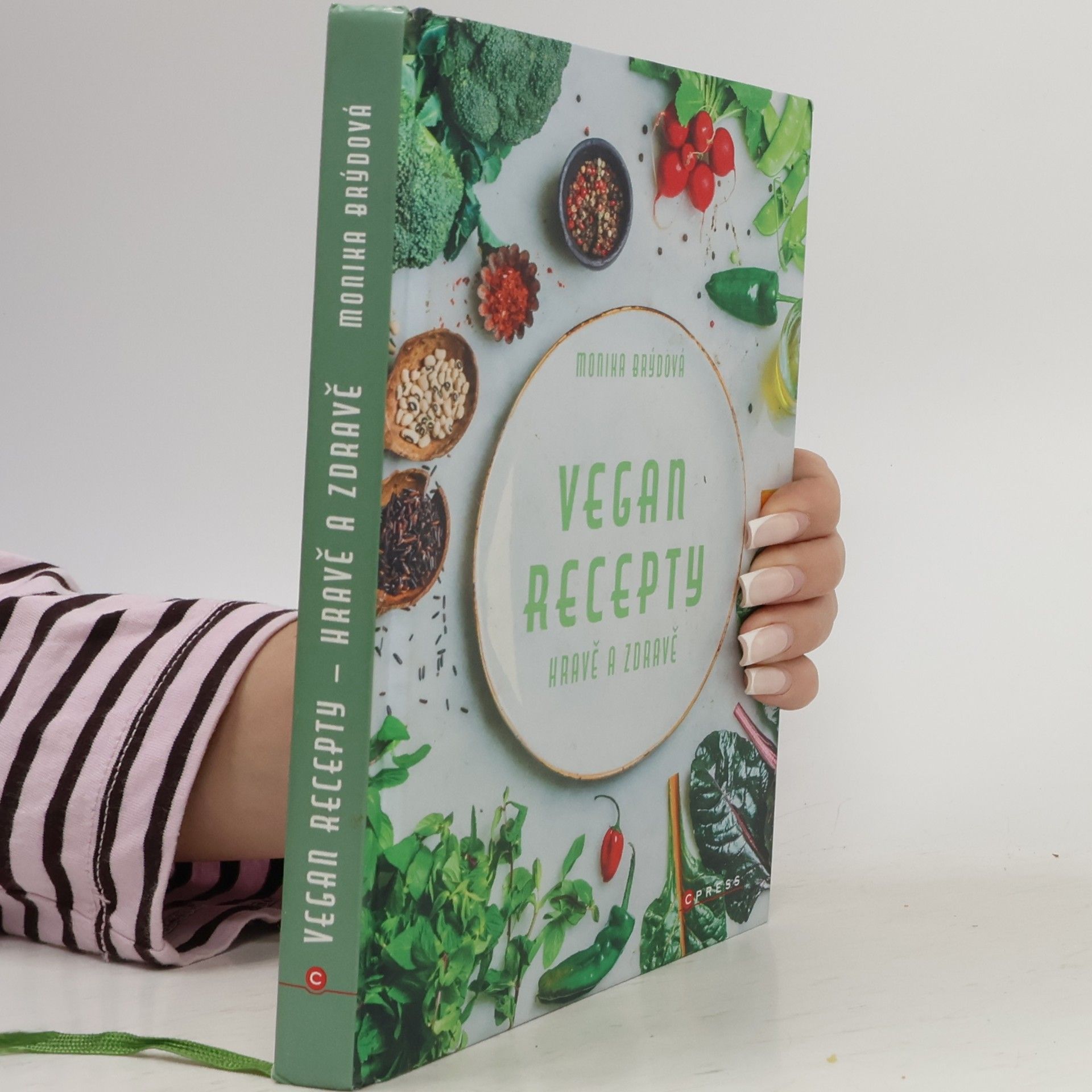 Monika Brýdová Vegan recepty – hravě a zdravě