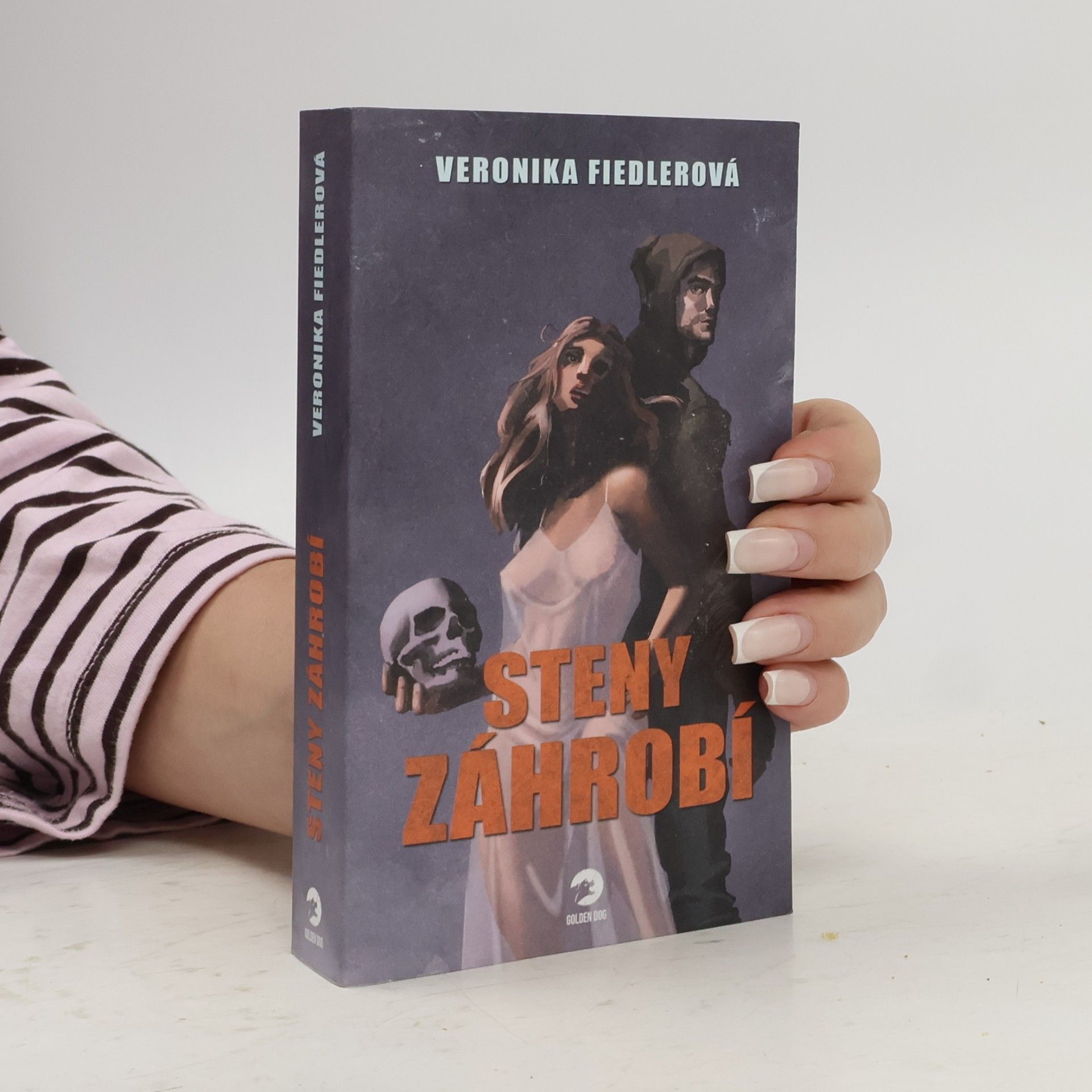 Veronika Fiedlerová Steny záhrobí