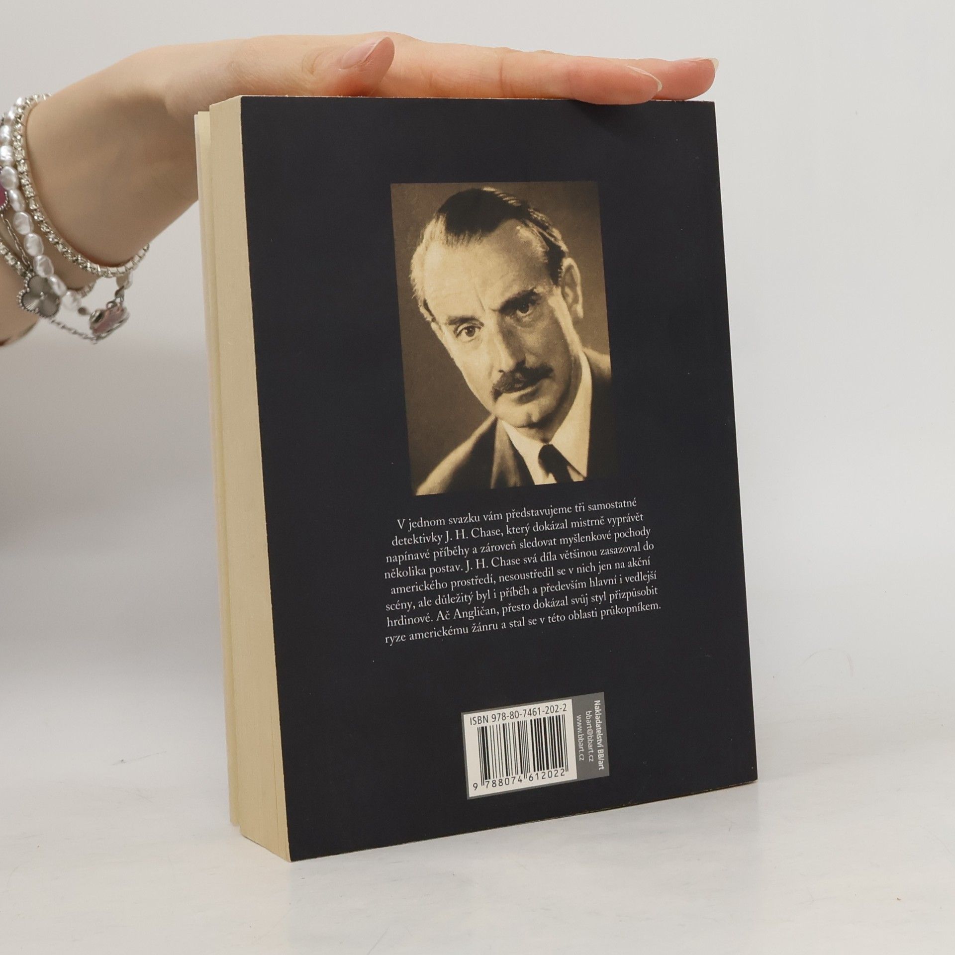 James Hadley Chase James Hadley Chase omnibus: Lehce nabyl, lehce pozbyl. Láska může být osudná. Kdo se směje naposled