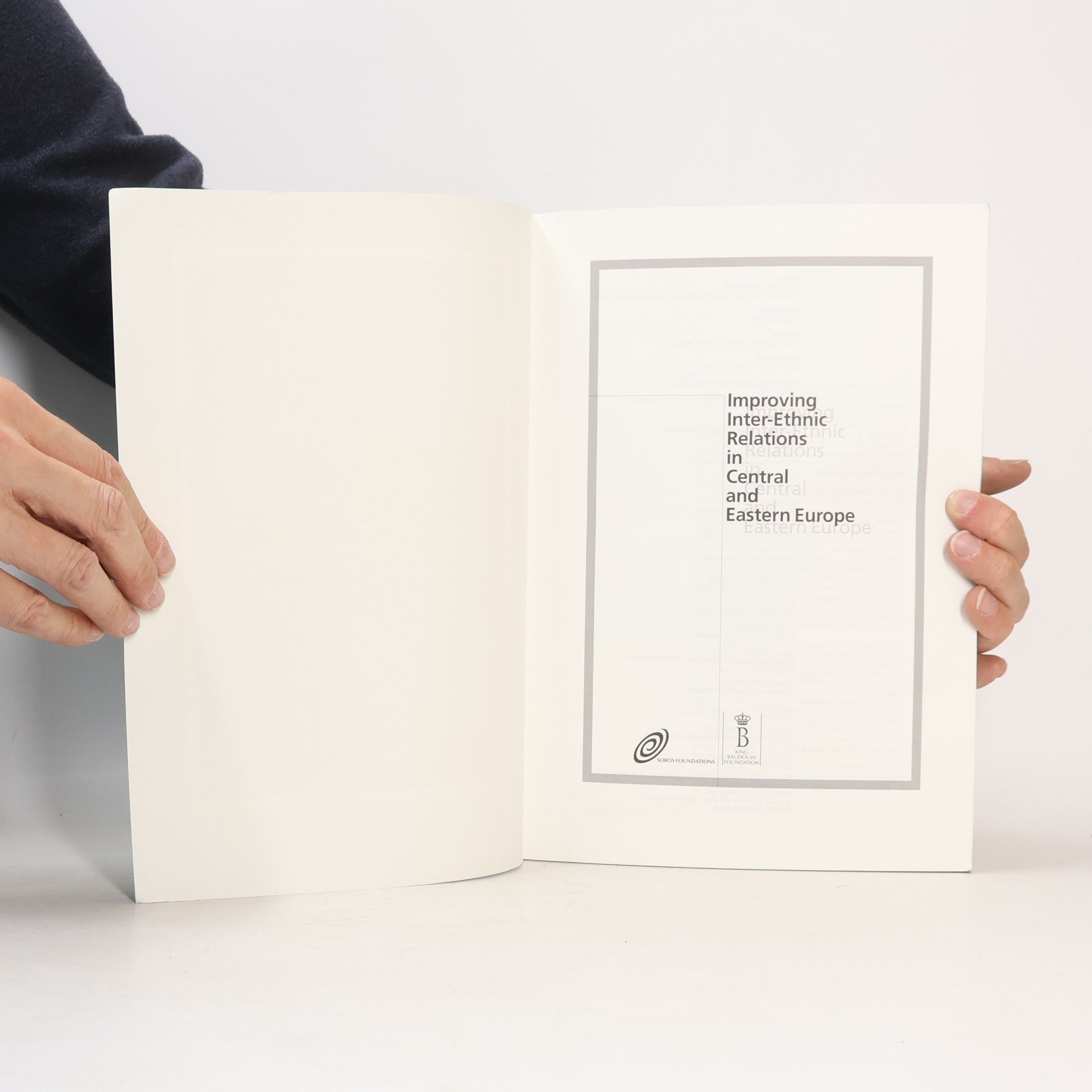 Kolektiv autorů Improving Inter-Ethnic Relations in Central and Eastern Europe