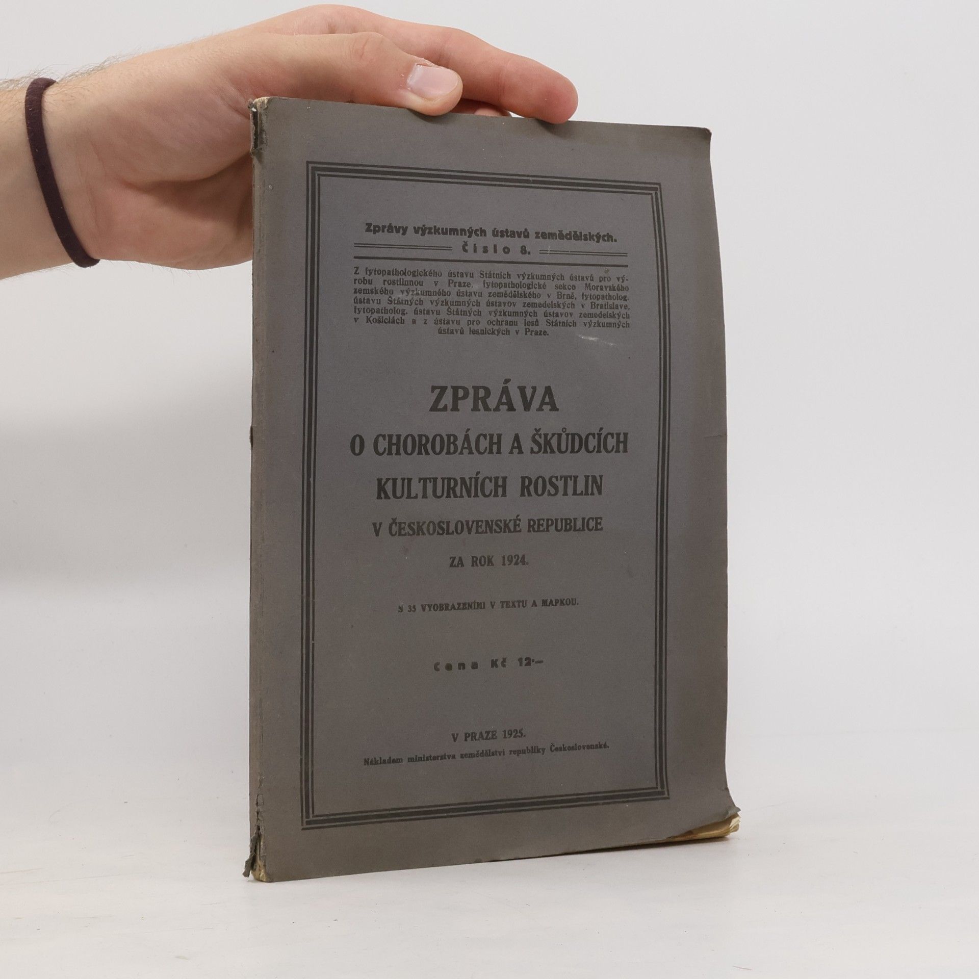 kolektiv Zpráva o chorobách a škůdcích kulturních rostlin