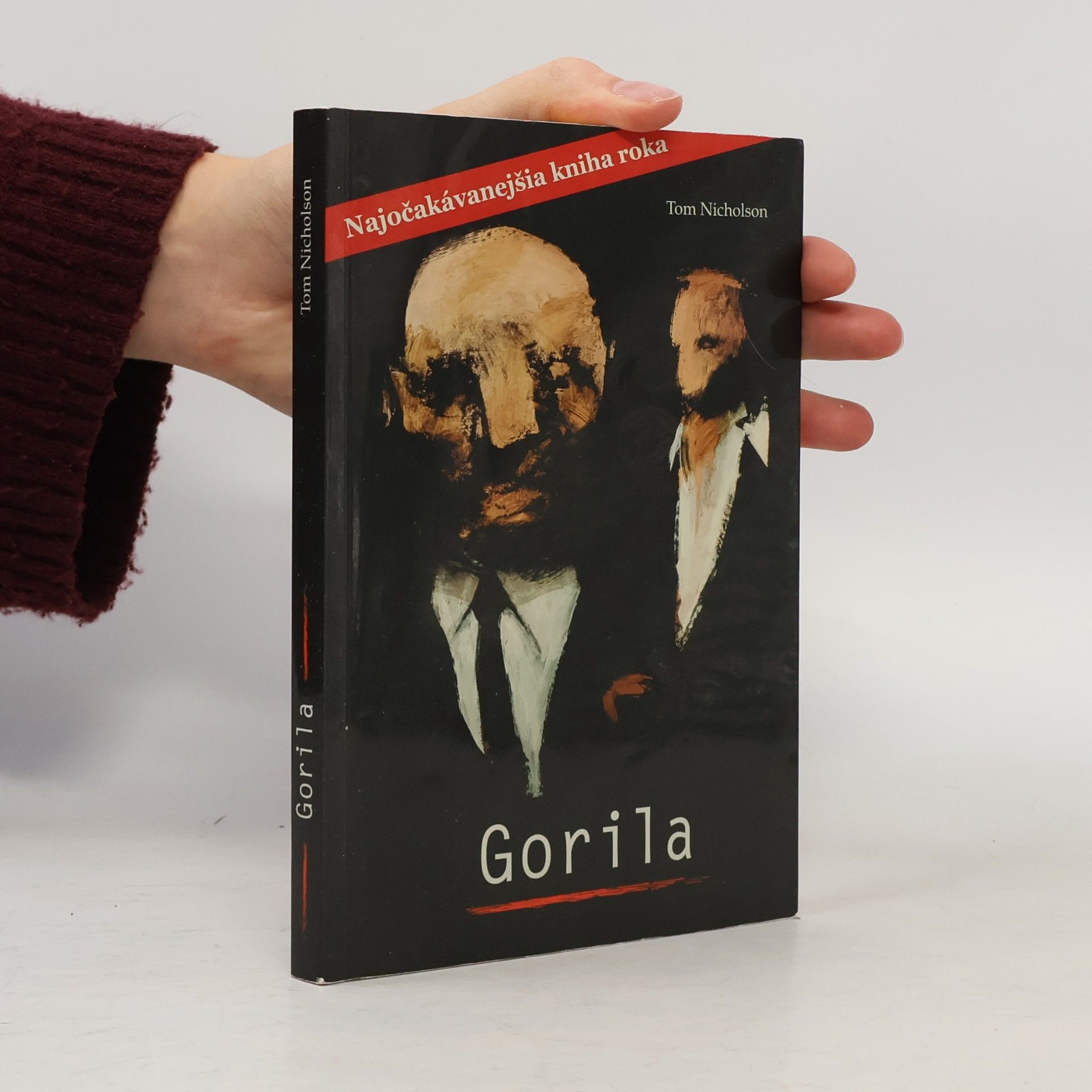 Tom Nicholson Gorila