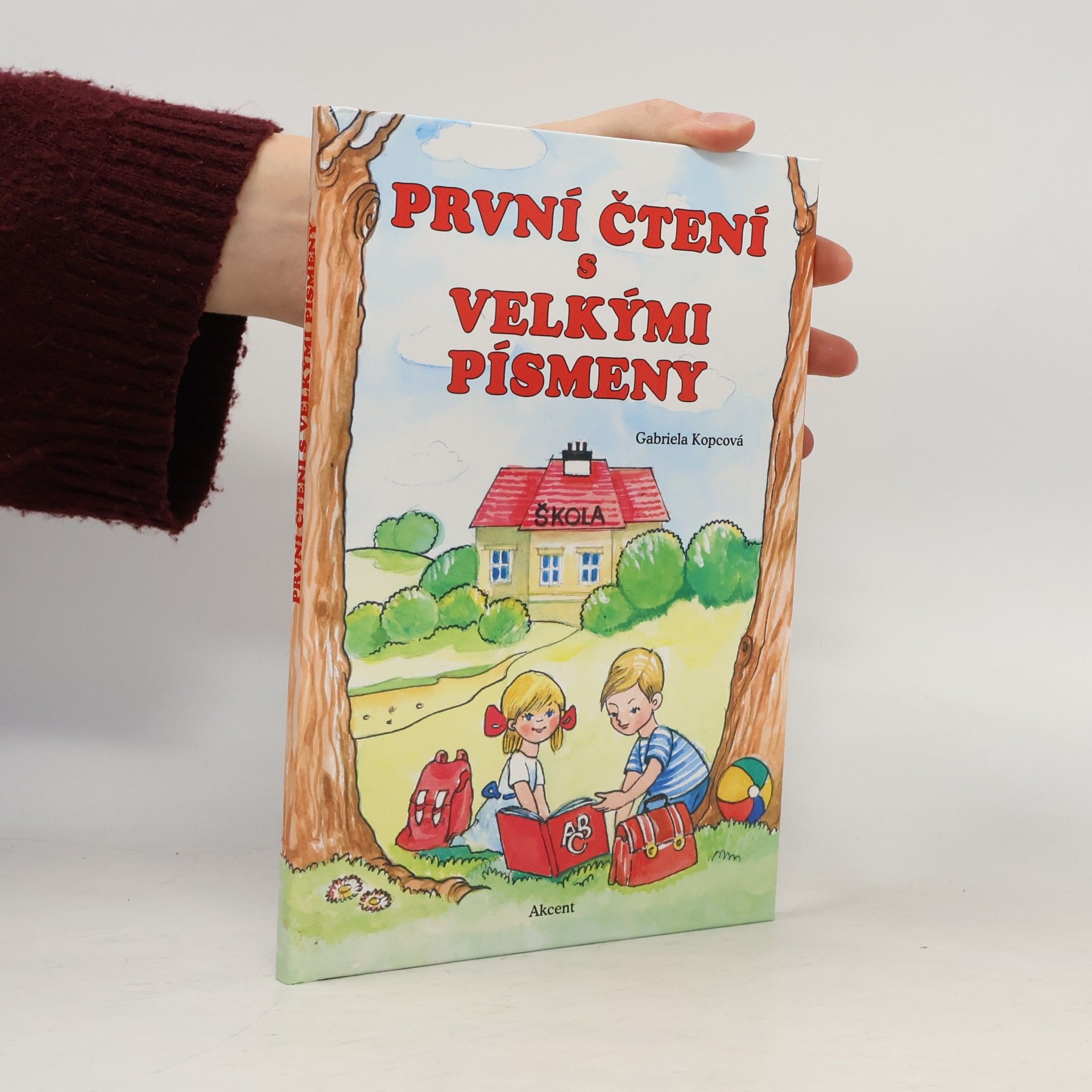 Gabriela Kopcová První čtení s velkými písmeny