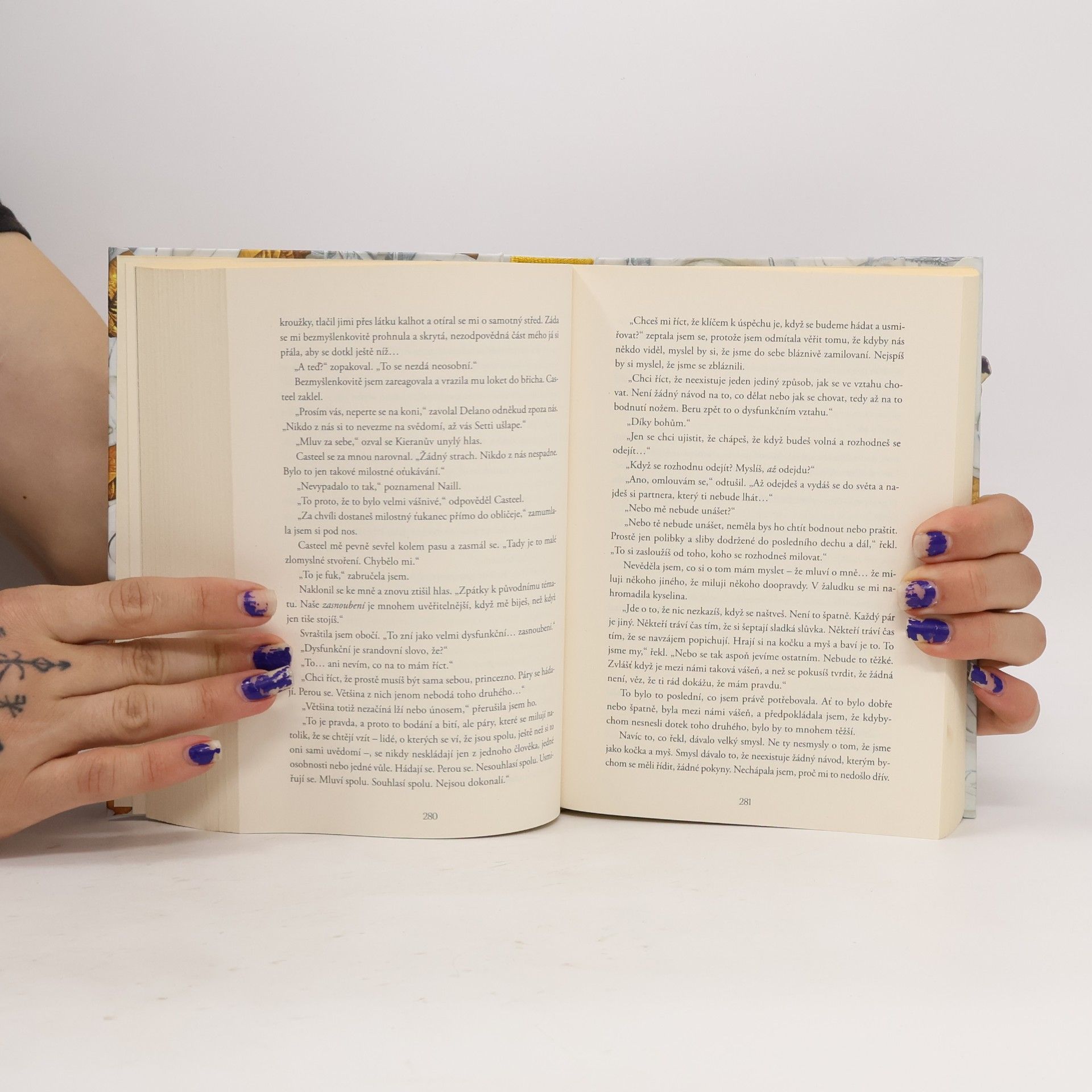 Jennifer Armentrout Království těla a ohně