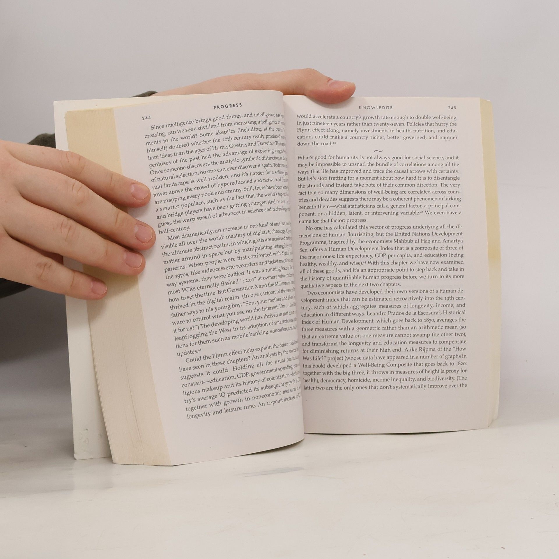 Steven Pinker Enlightenment now : the case for reason, science, humanism and progress