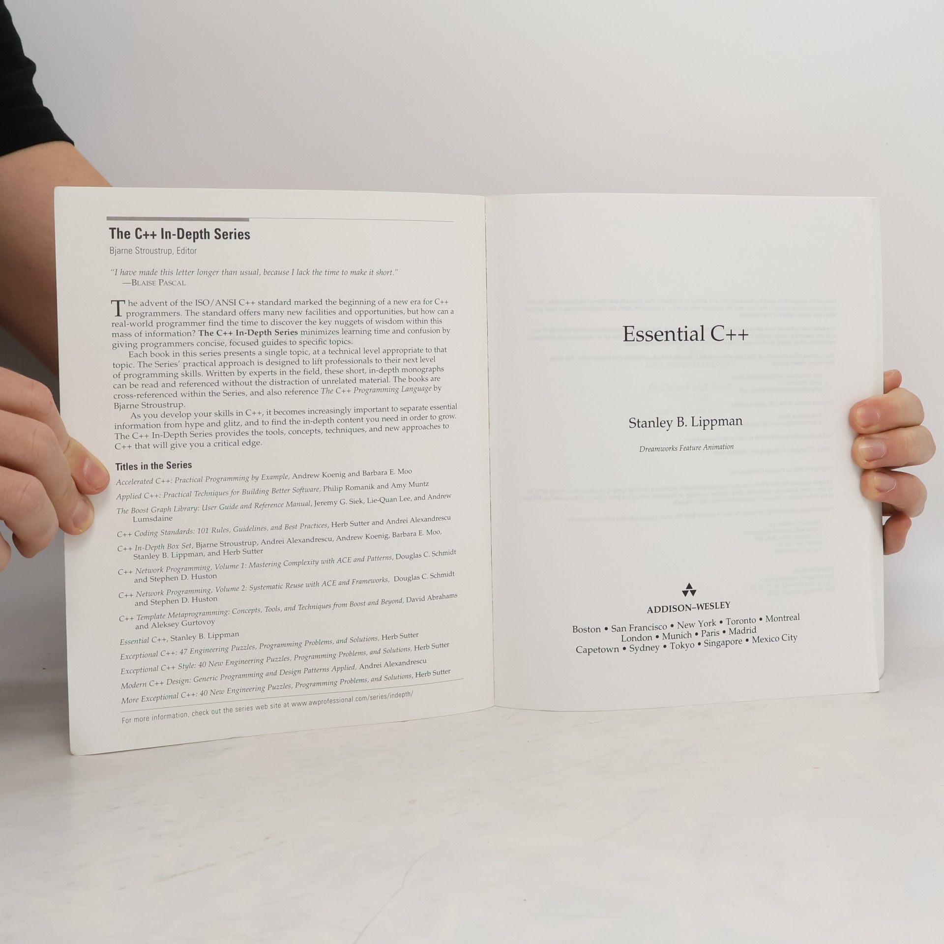 Stanley B. Lippman C++ In-Depth Series: Essential C++