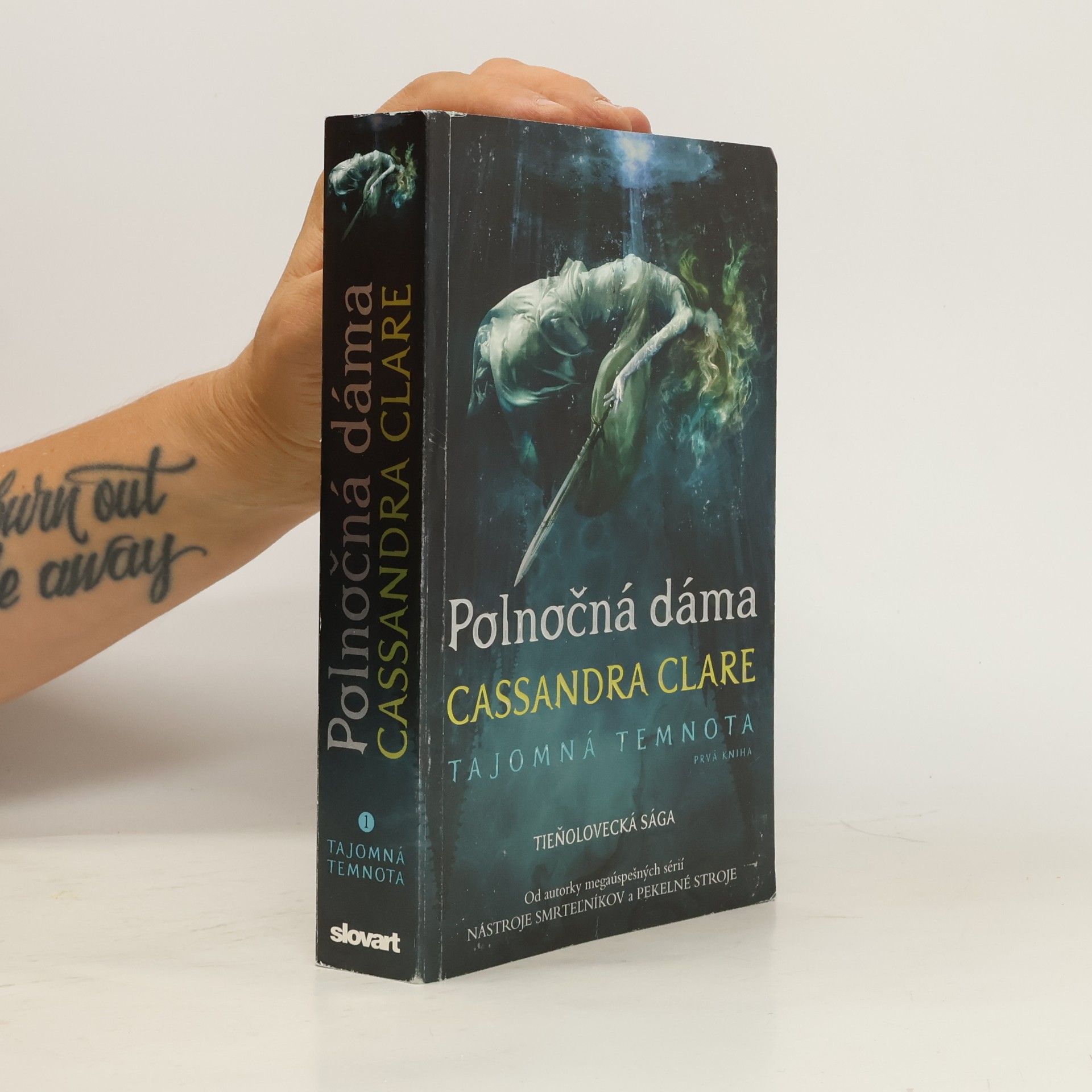 Cassandra Clare Polnočná dáma