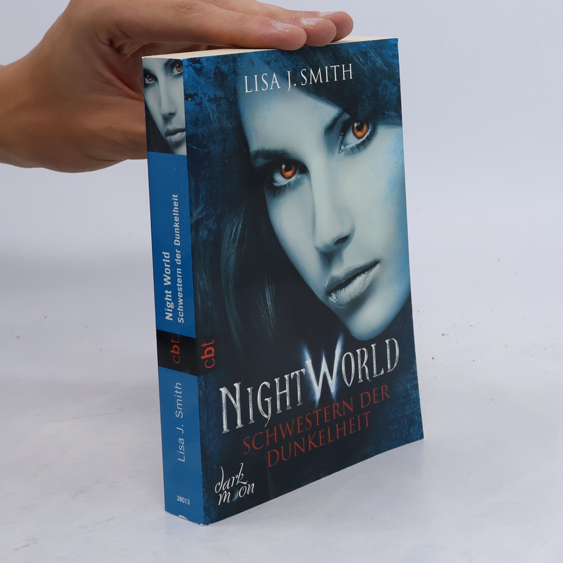 L. J. Smithová  Night World - Schwestern der Dunkelheit
