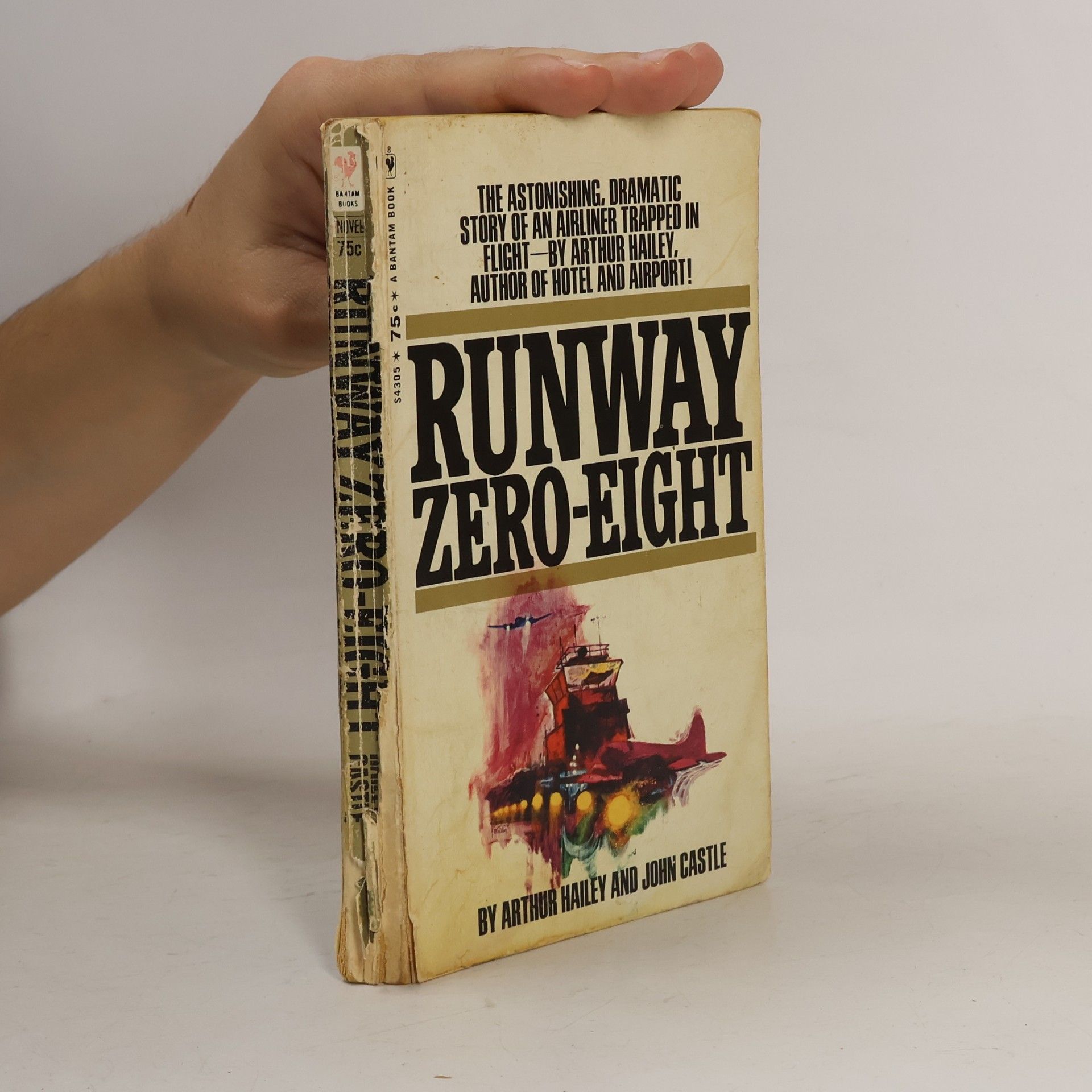 Arthur Hailey Runway Zero-Eight