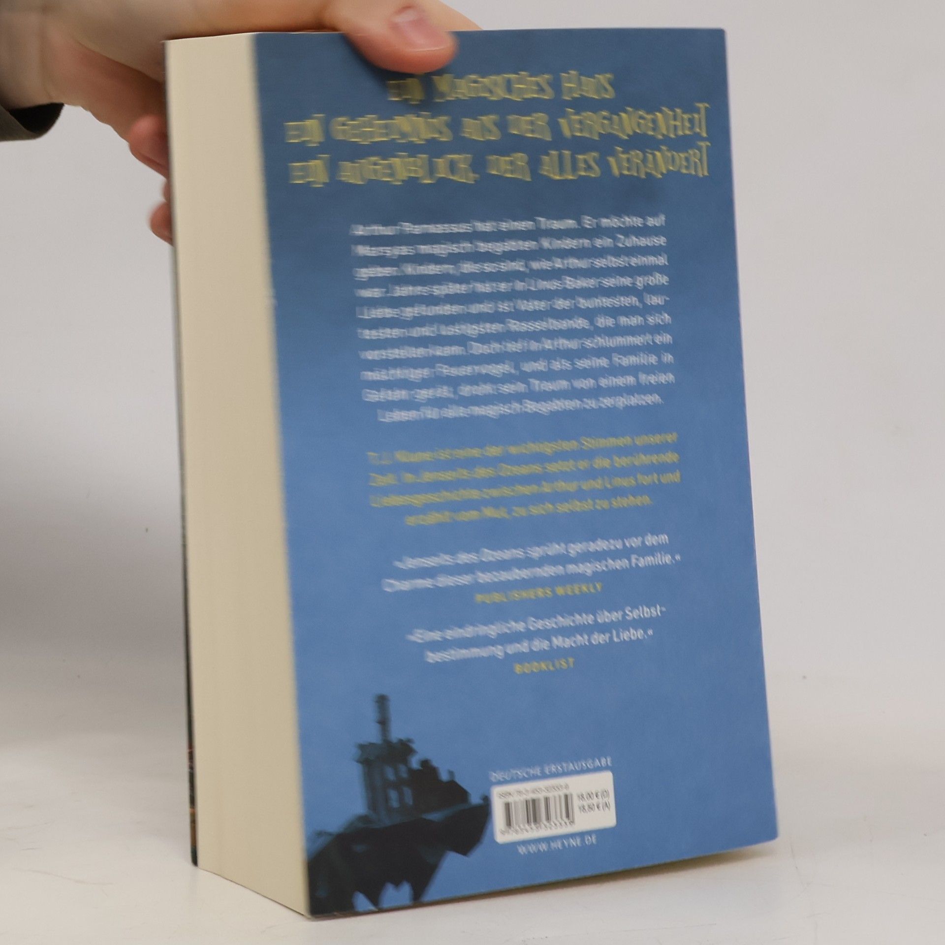 T.J. Klune Jenseits des Ozeans. Die Fortsetzung des großen Spiegel-Bestsellers „Mr. Parnassus’ Heim für magisch Begabte“. Roman