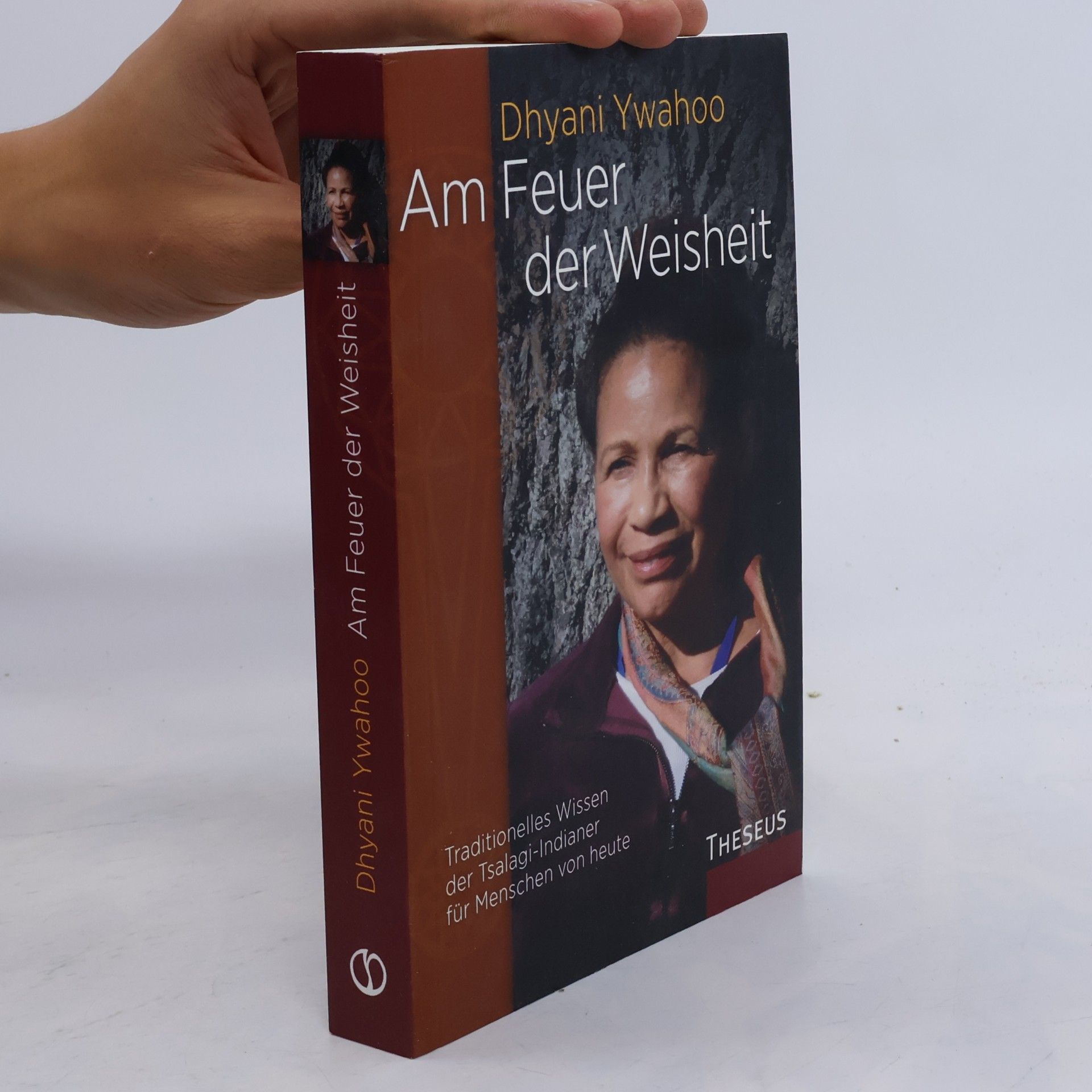 Dhyani Ywahoo Am Feuer der Weisheit