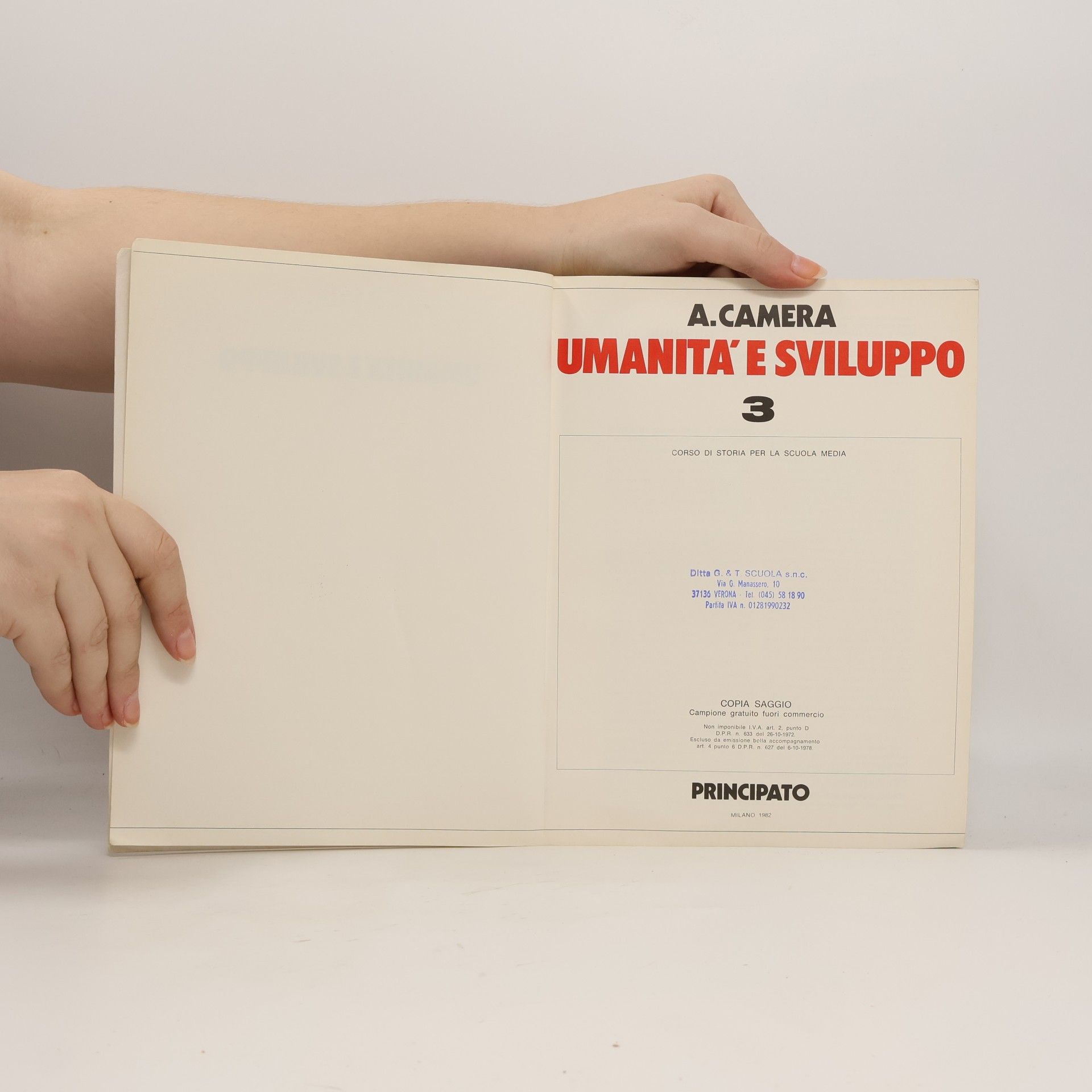 A. Camera Umanita'e sviluppo 3