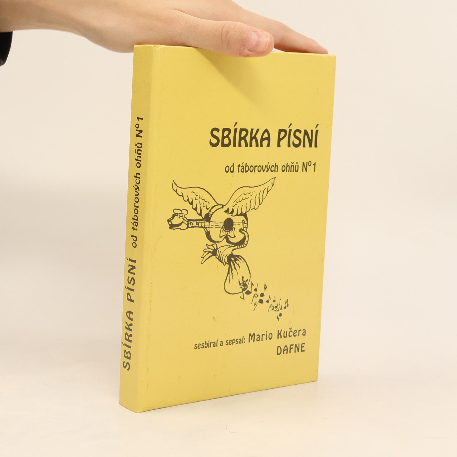 Sbírka písní od táborových ohňů No. 1