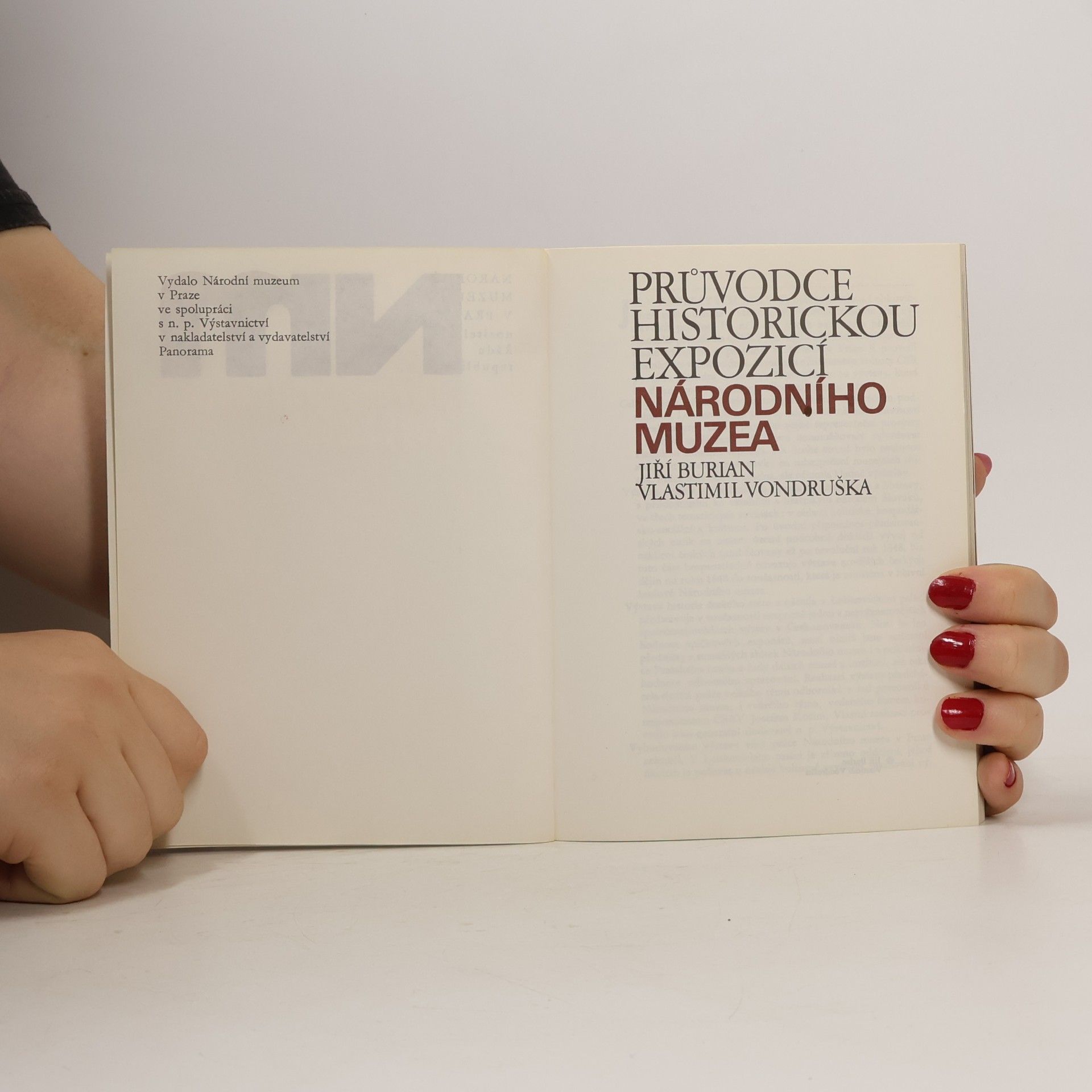 Jiří Burian Průvodce historickou expozicí Národního muzea