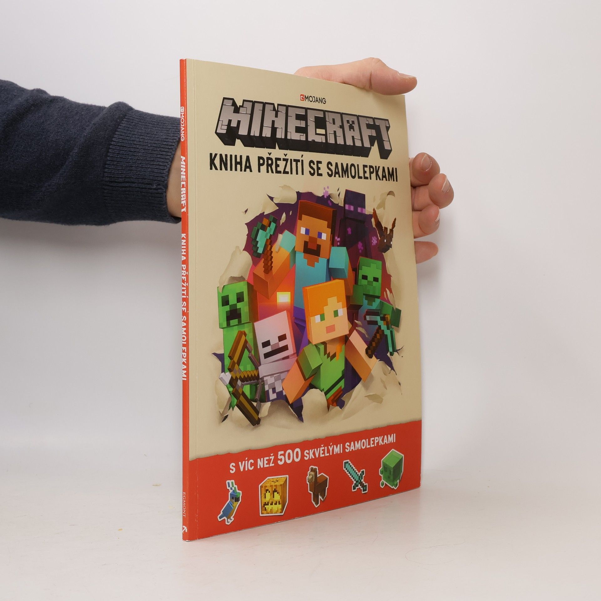 Various authors Minecraft. Kniha přezití se samolepkami