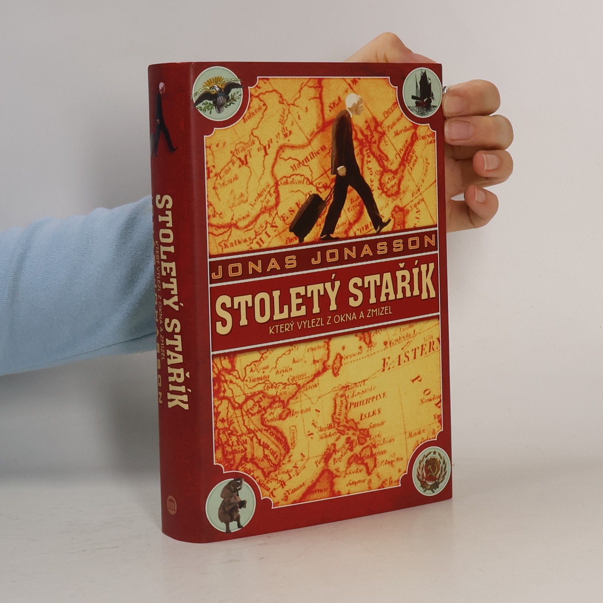 Jonas Jonasson Stoletý stařík, který vylezl z okna a zmizel