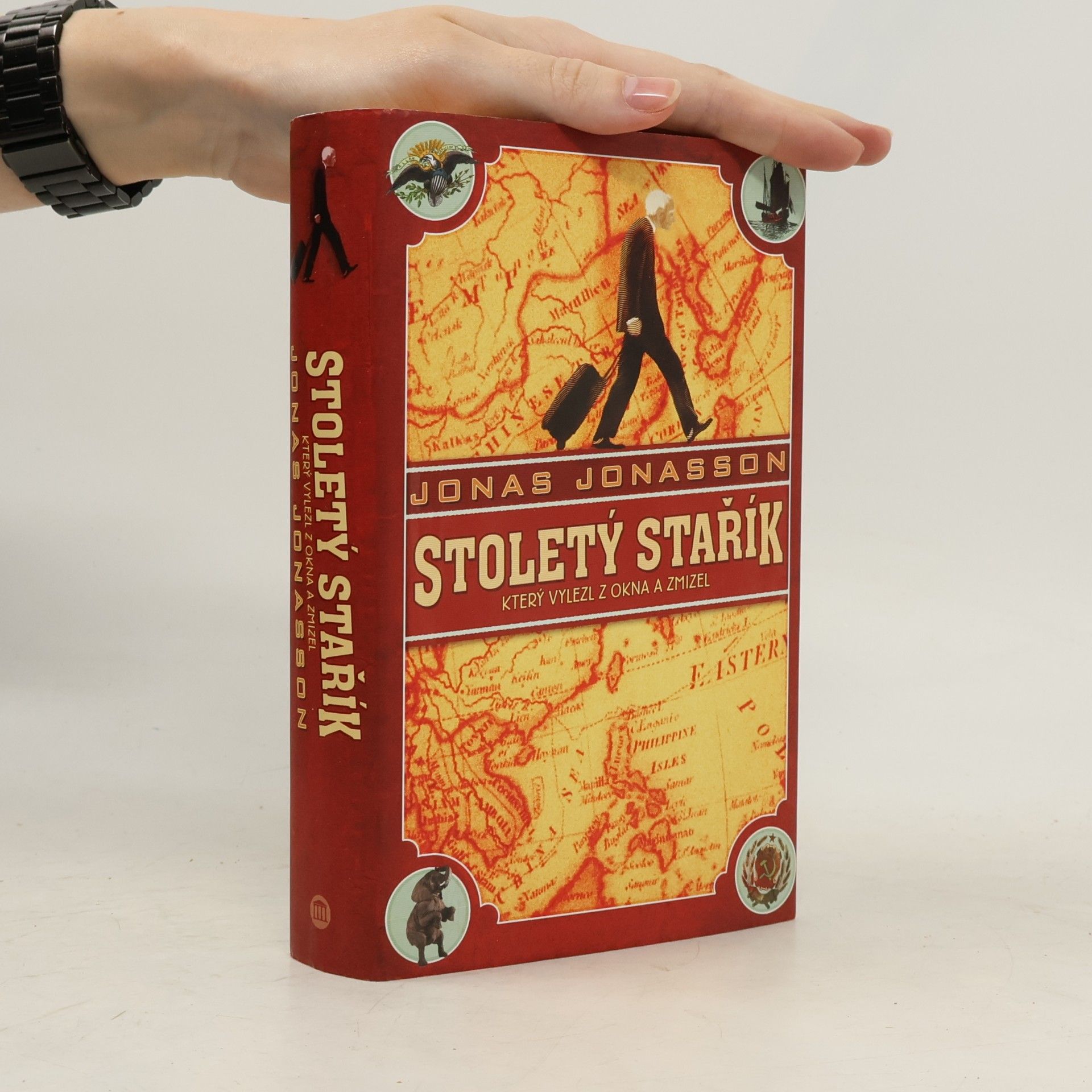 Jonas Jonasson Stoletý stařík, který vylezl z okna a zmizel