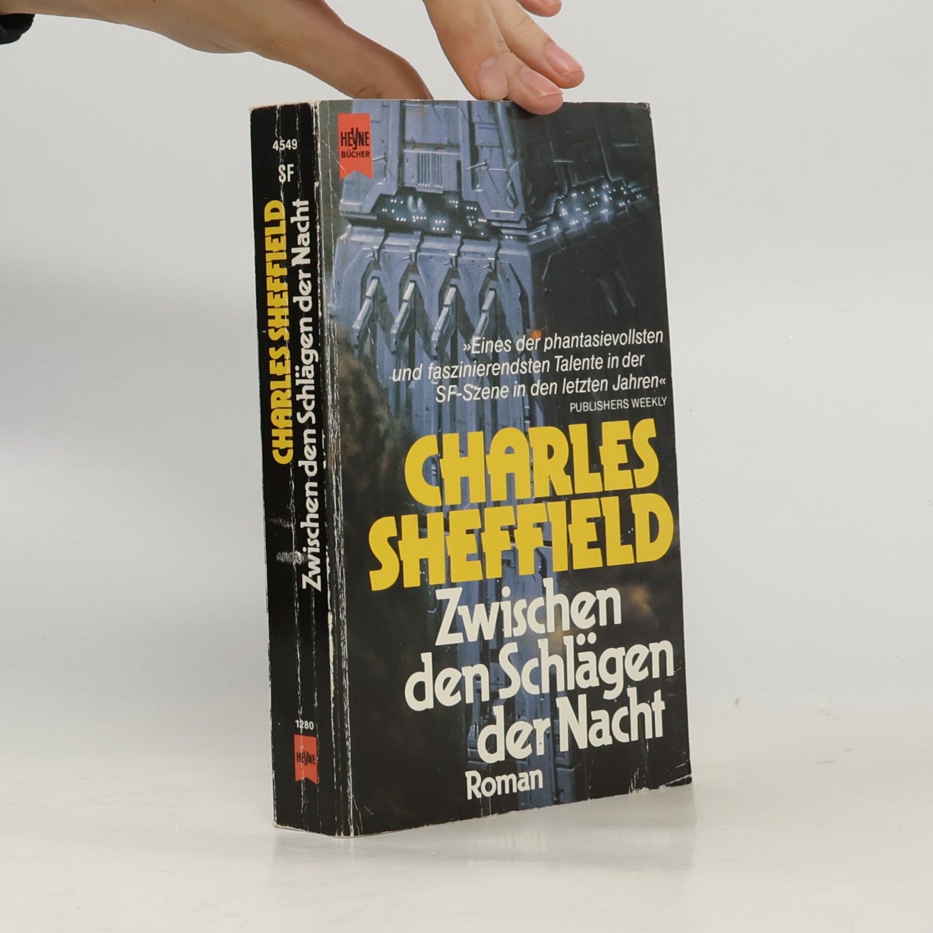 Charles Sheffield Zwischen den Schlägen der Nacht. Roman.
