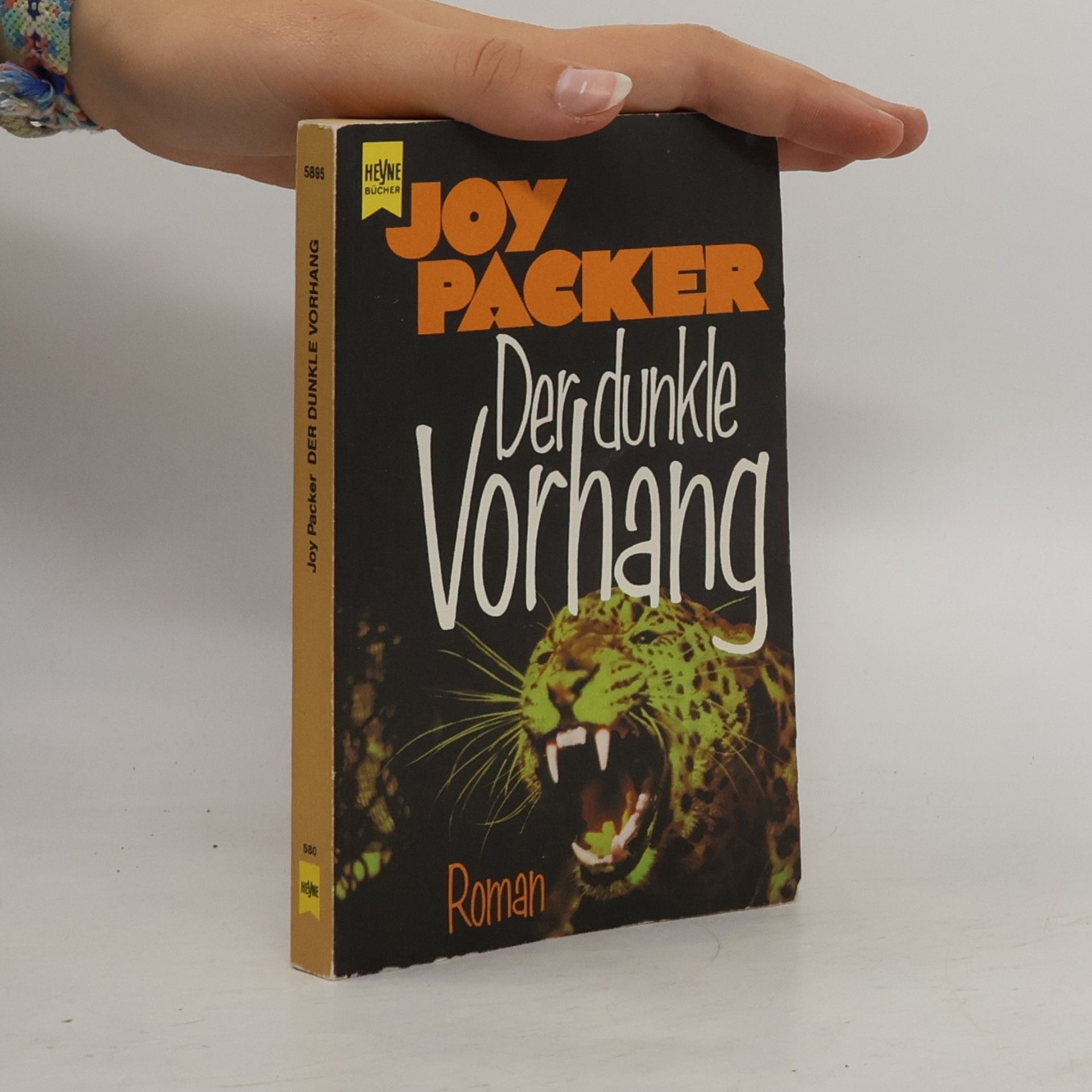 Joy Packer Der dunkle Vorhang