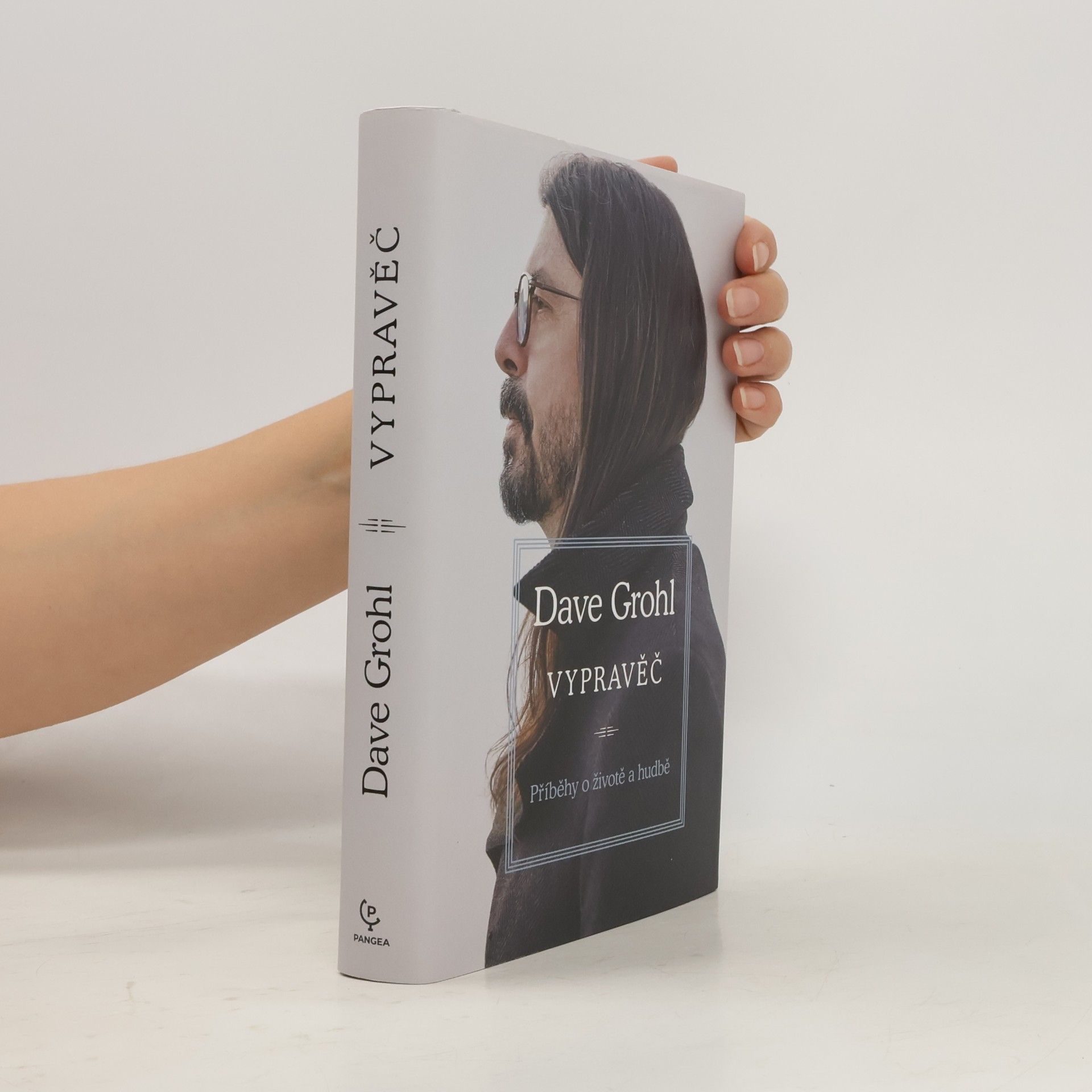 Dave Grohl Vypravěč : příběhy o životě a hudbě