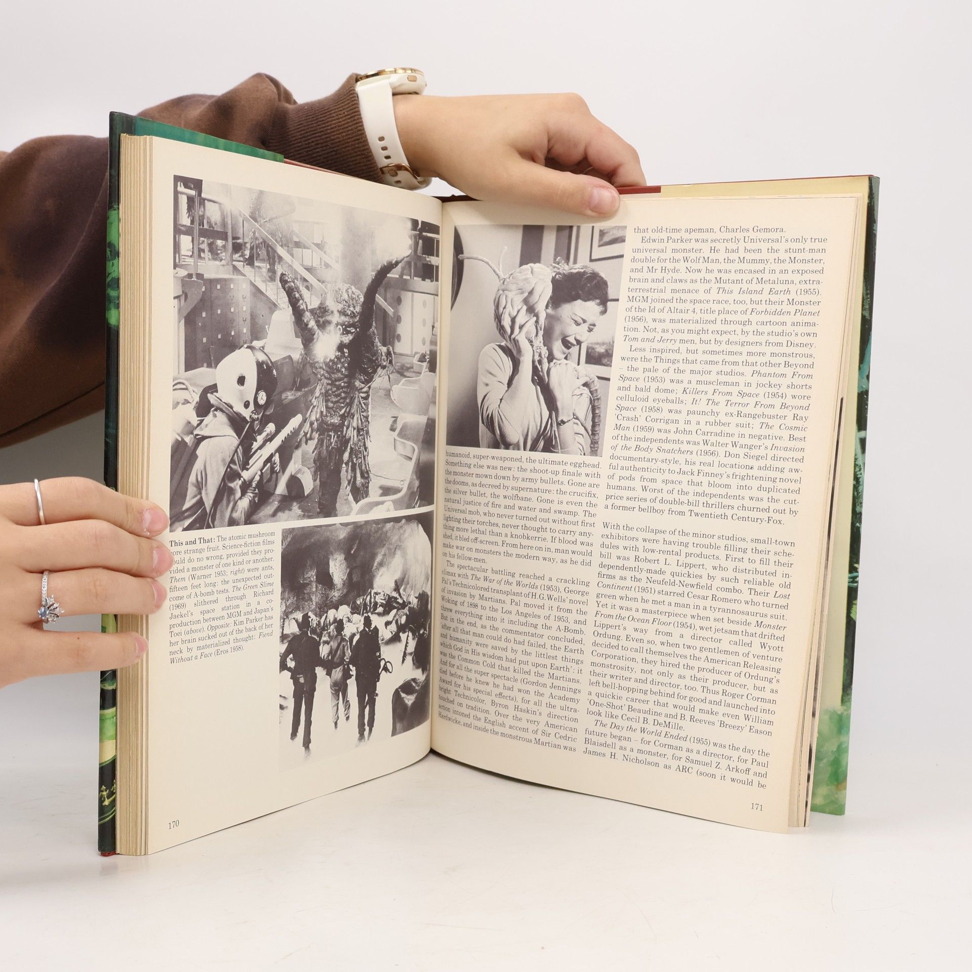 Denis Gifford A Pictorial History of Horror Movies