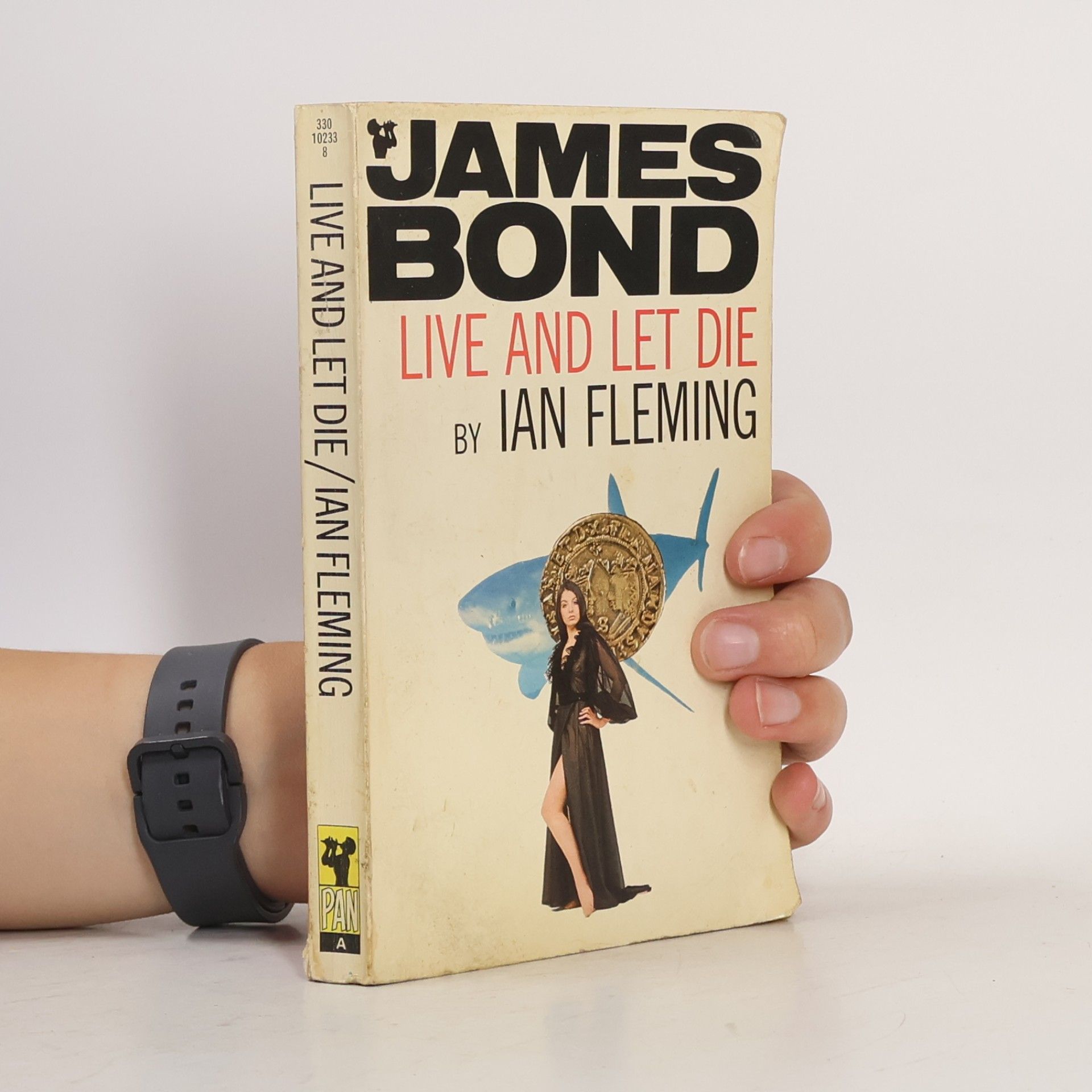 Ian Fleming James Bond: Live And Let Die