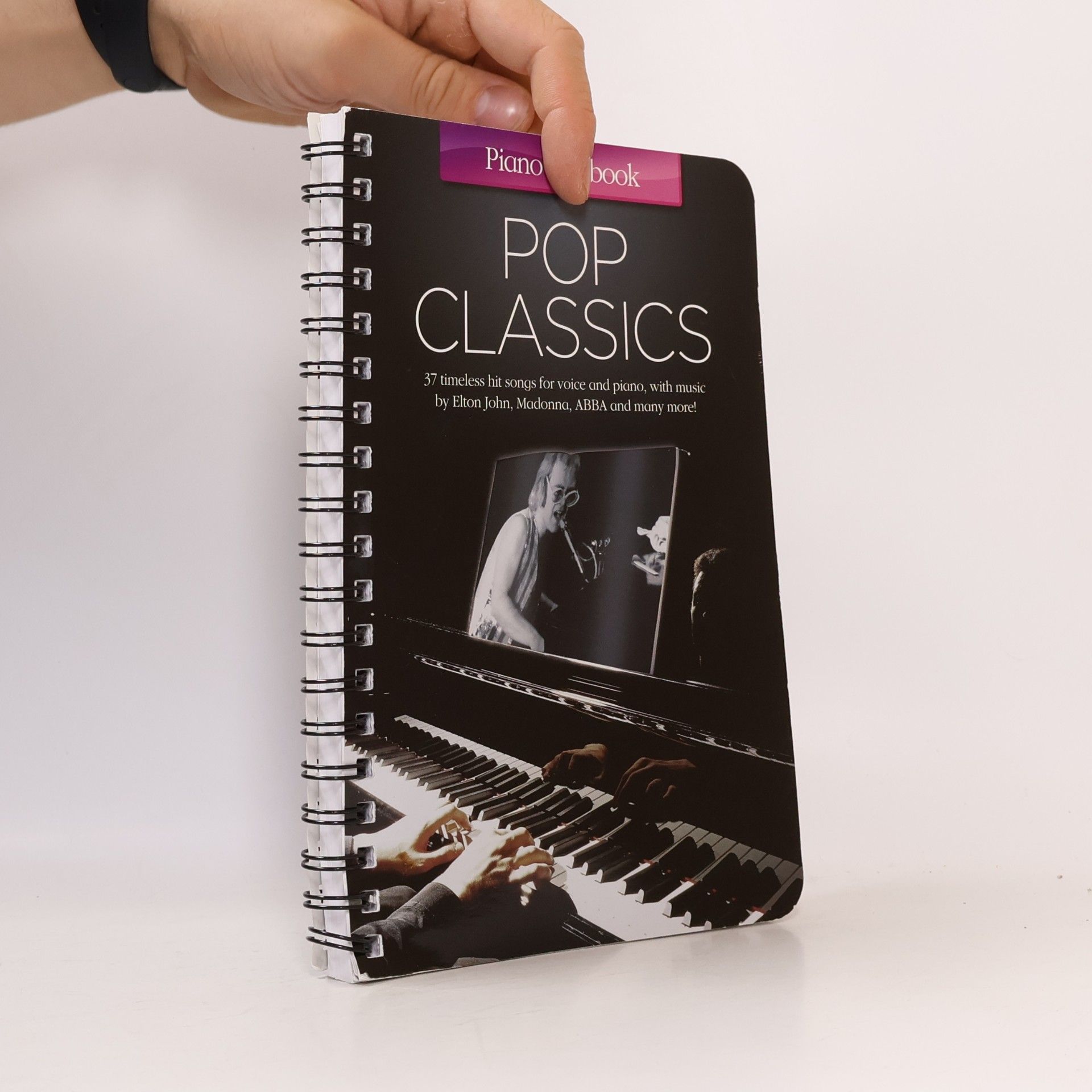 Various authors Pop Classics