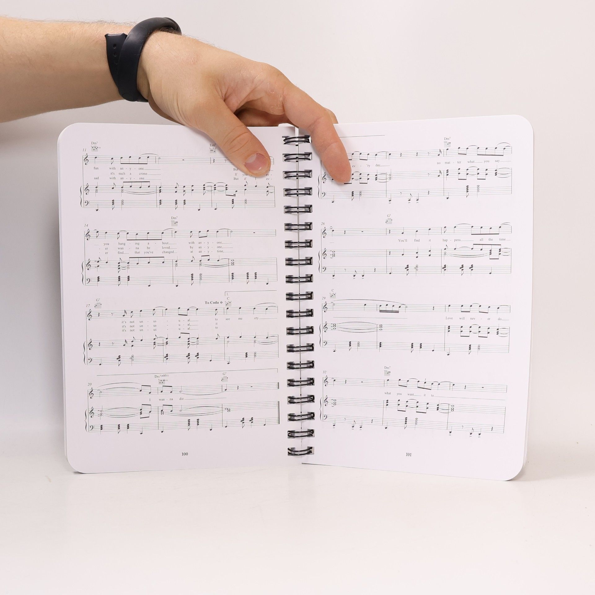 Various authors Pop Classics