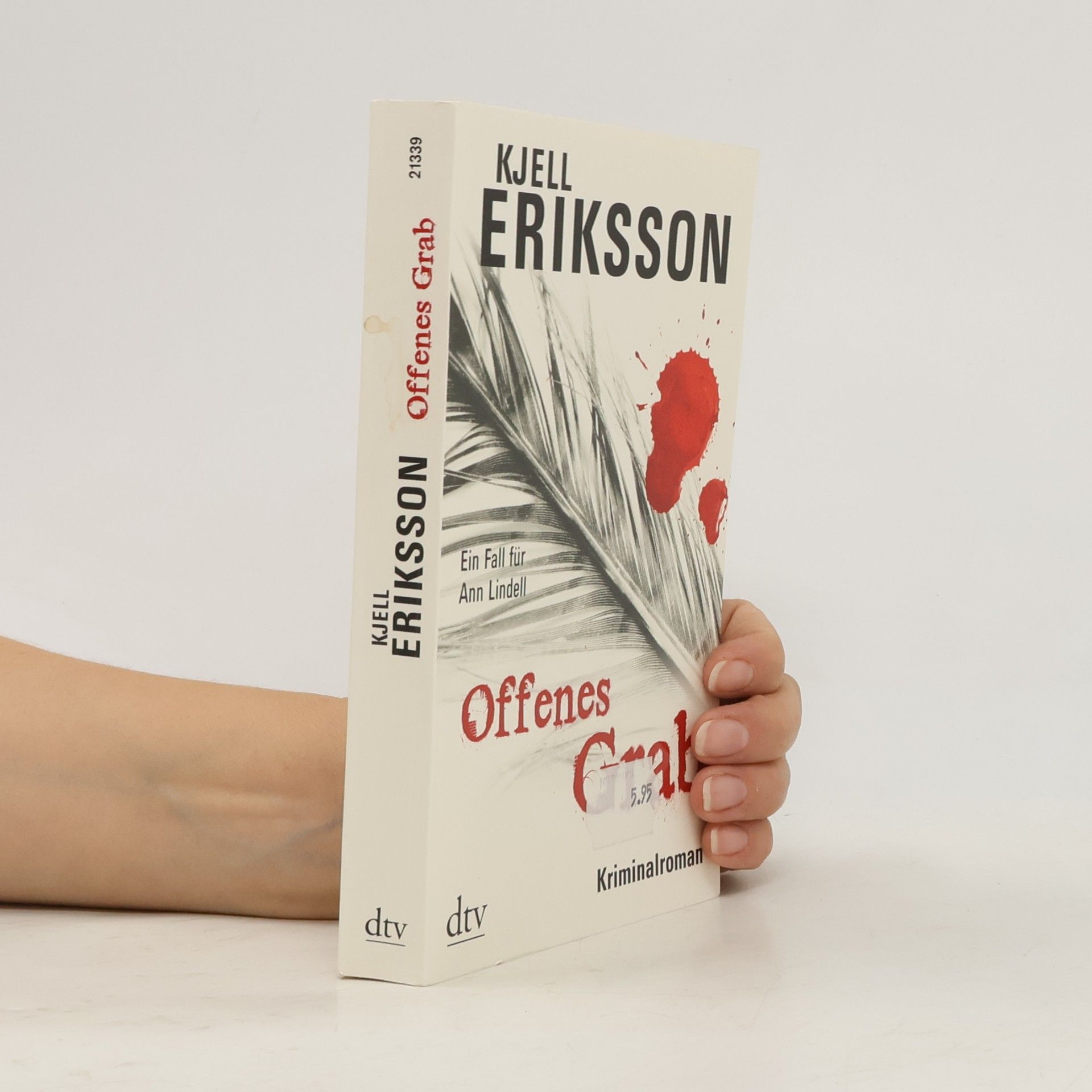 Kjell Eriksson Offenes Grab