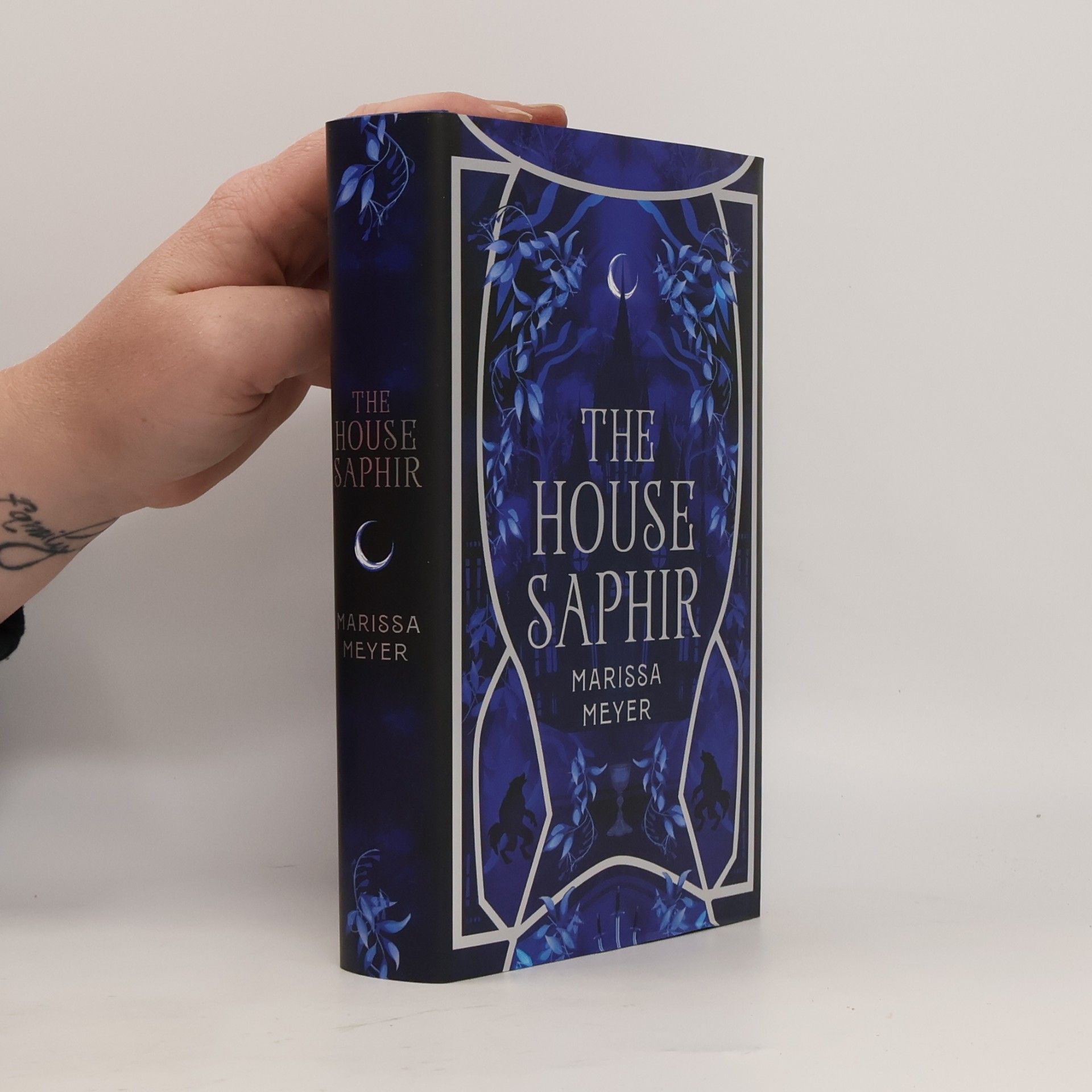 The House Saphir