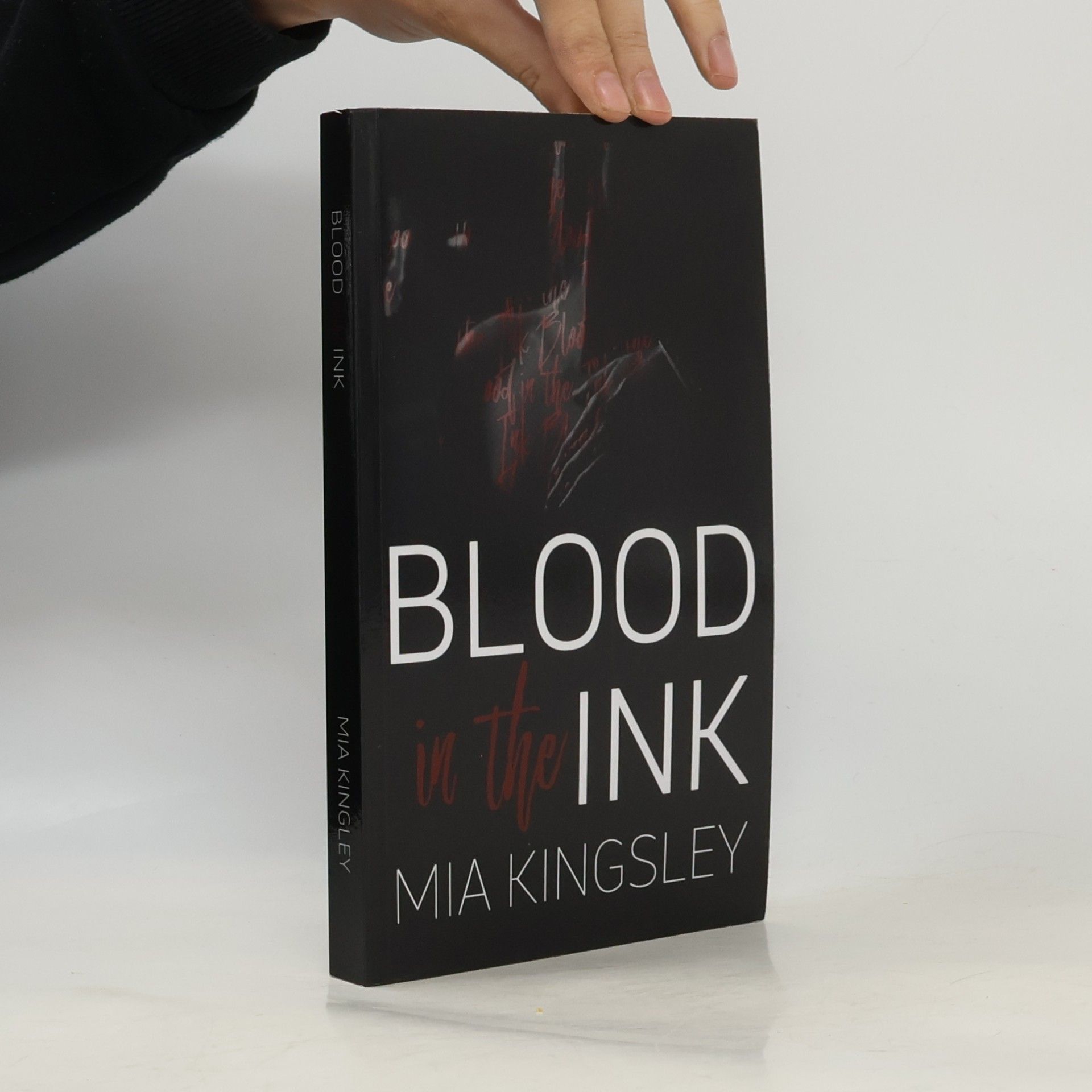 Mia Kingsley Blood in the Ink