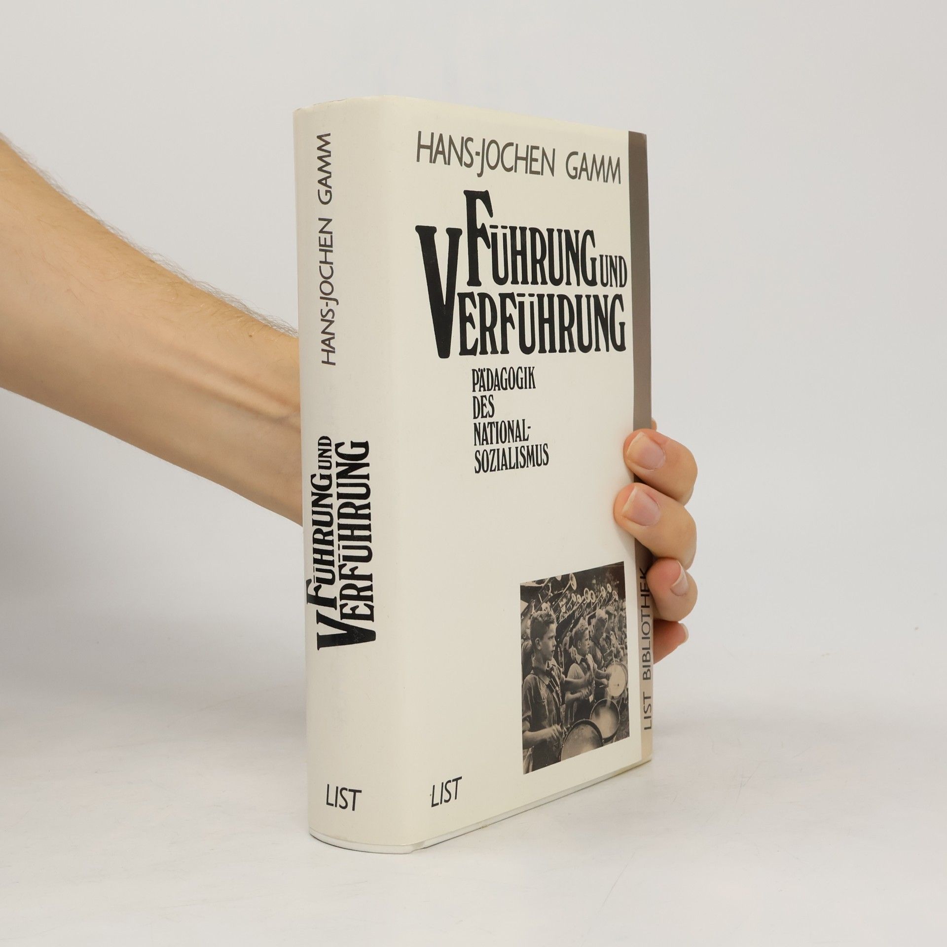 Führung und Verführung