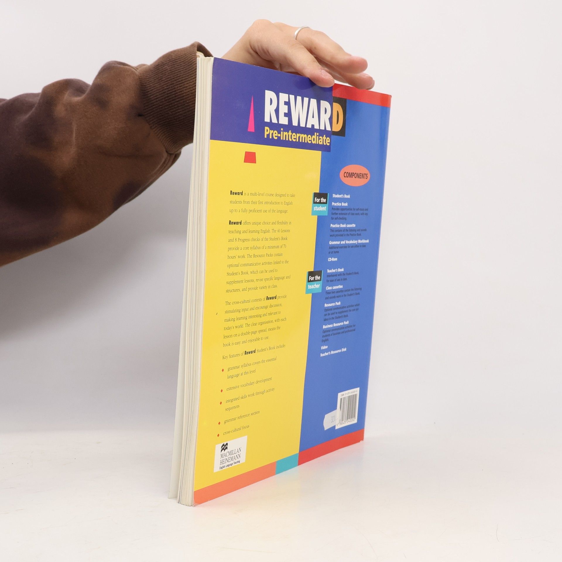 Simon Greenall Reward Pre-Intermediate. Student´s book