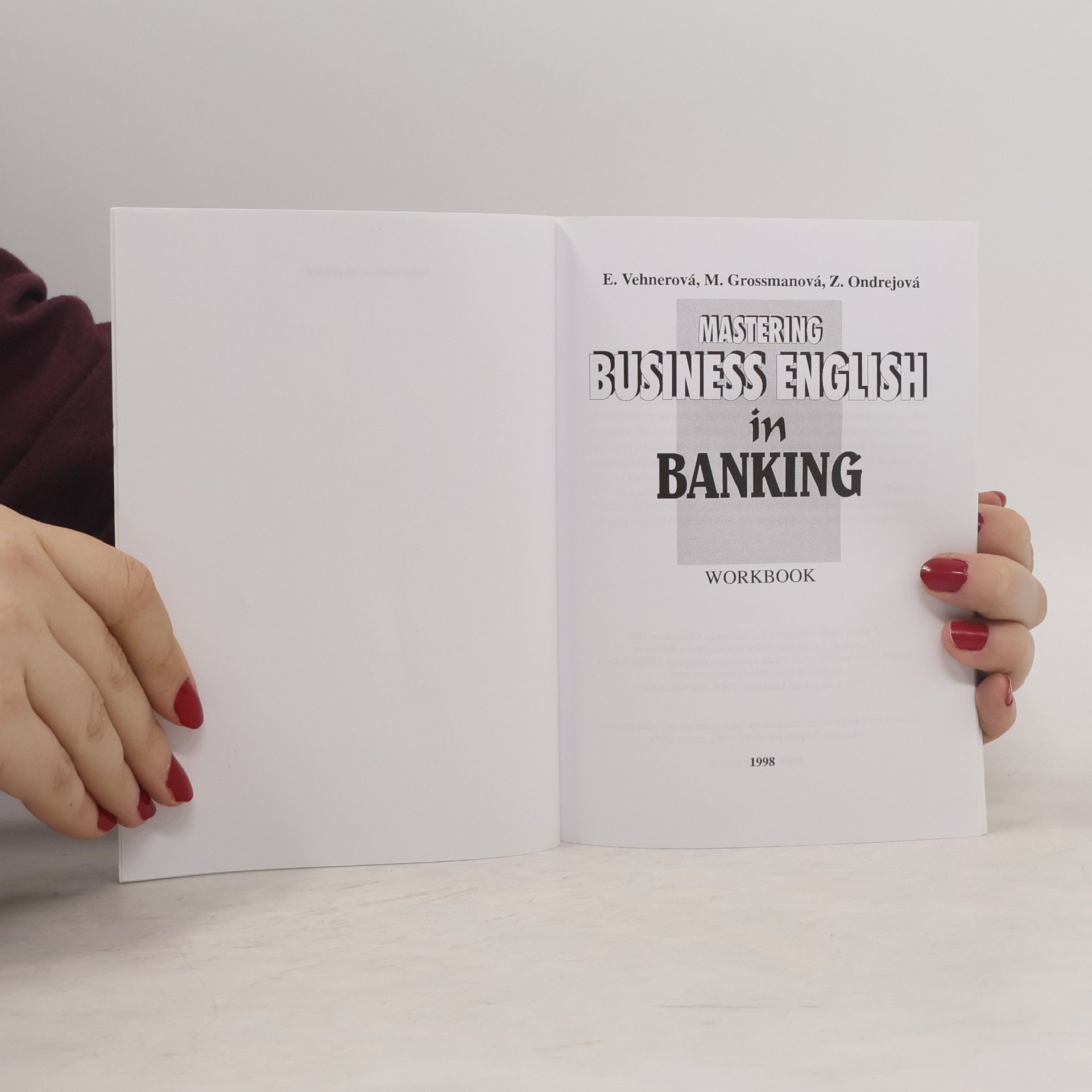 Marta Grossmanová Mastering Business English in Banking. Workbook