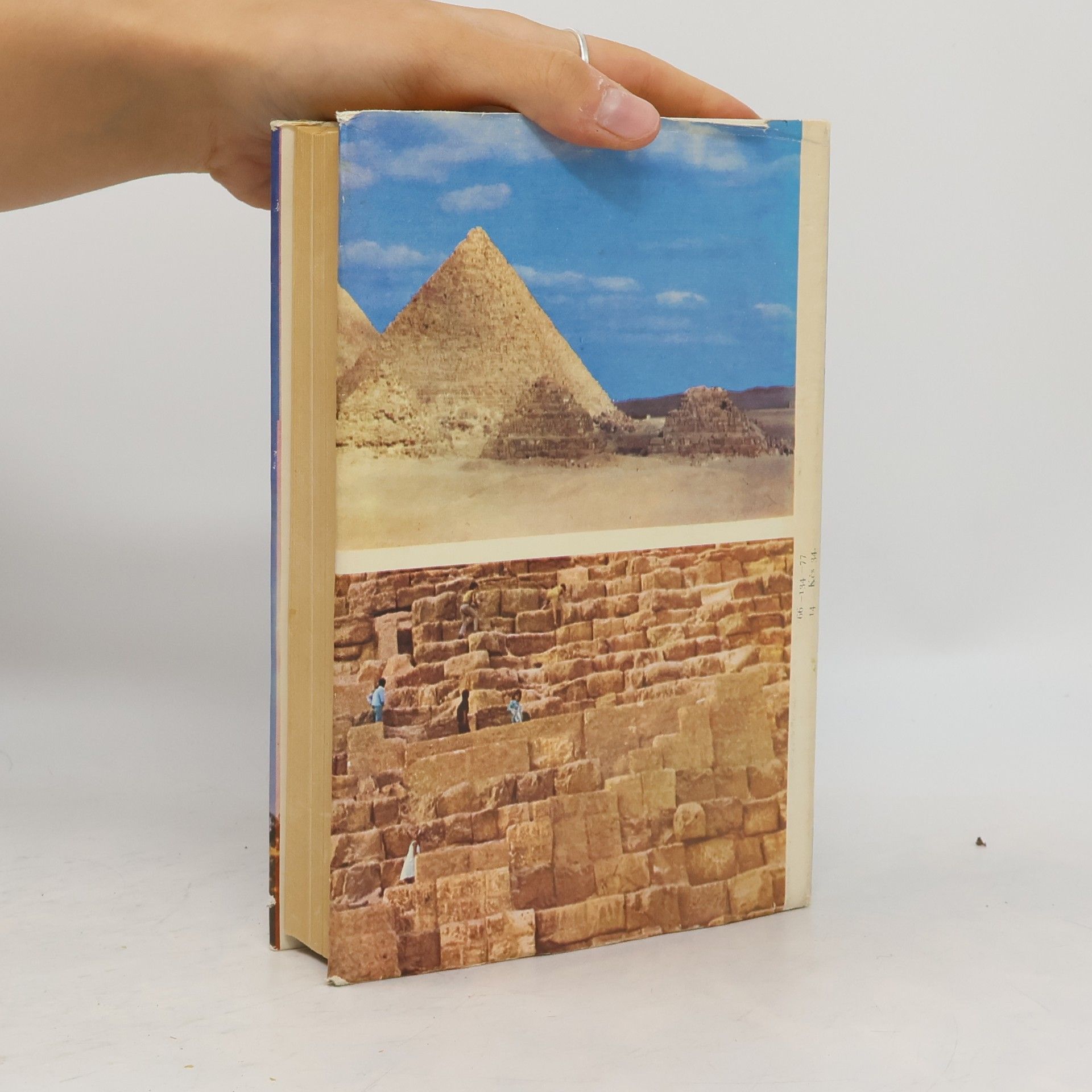 Vojtěch Zamarovský Ich veličenstvá pyramídy