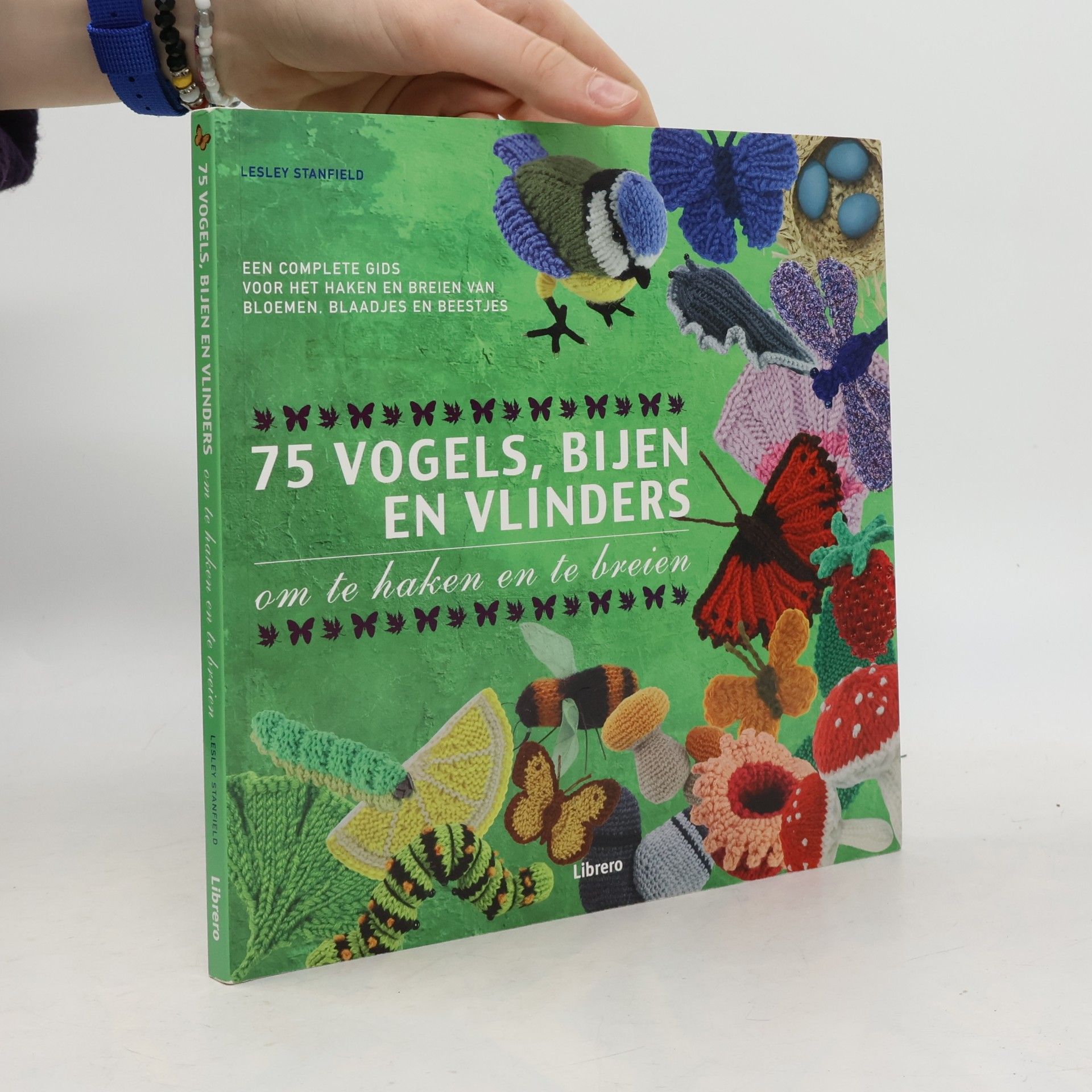 Victoria Lyle 75 vogels, bijen en vlinders